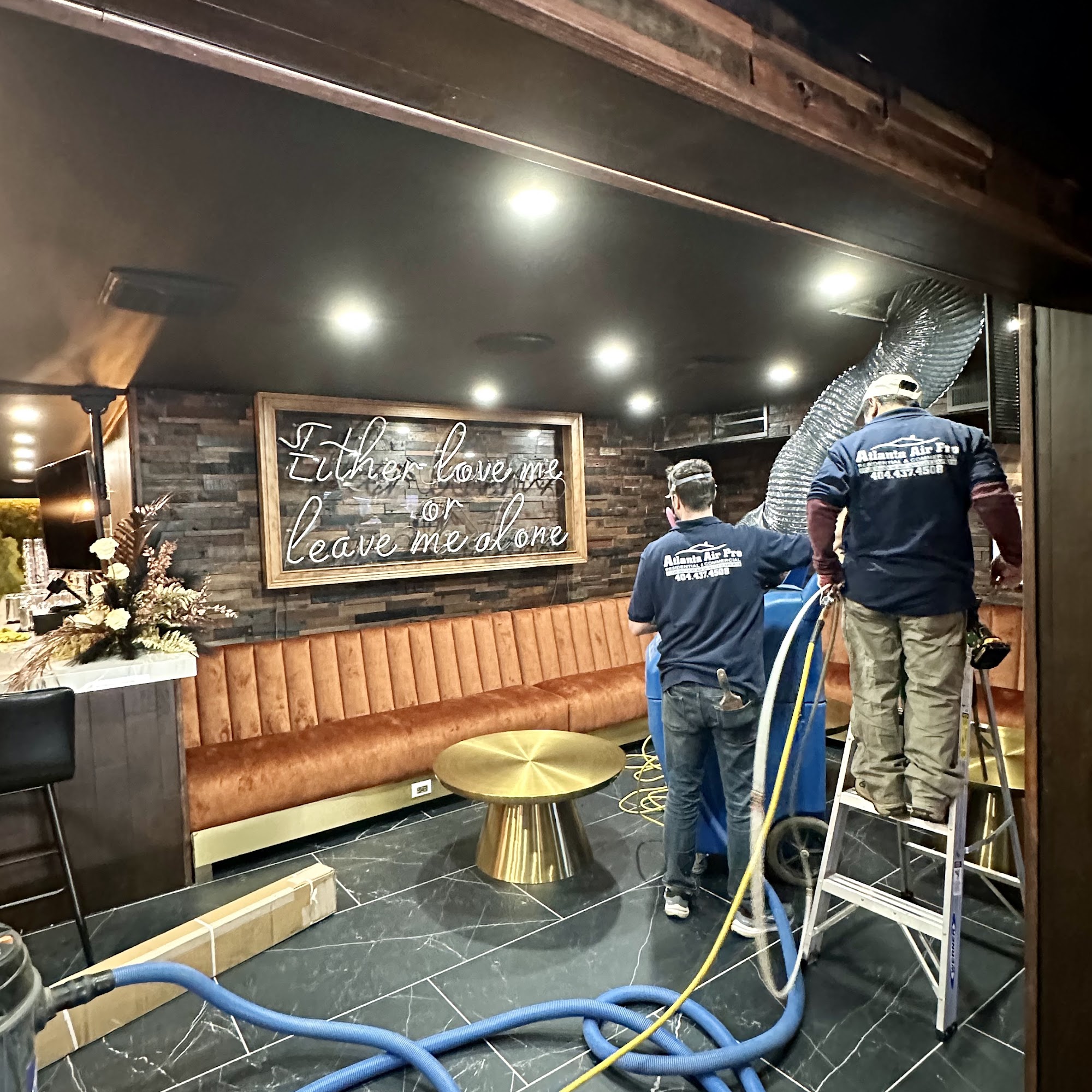 Copper Cove Restaurant & Lounge
