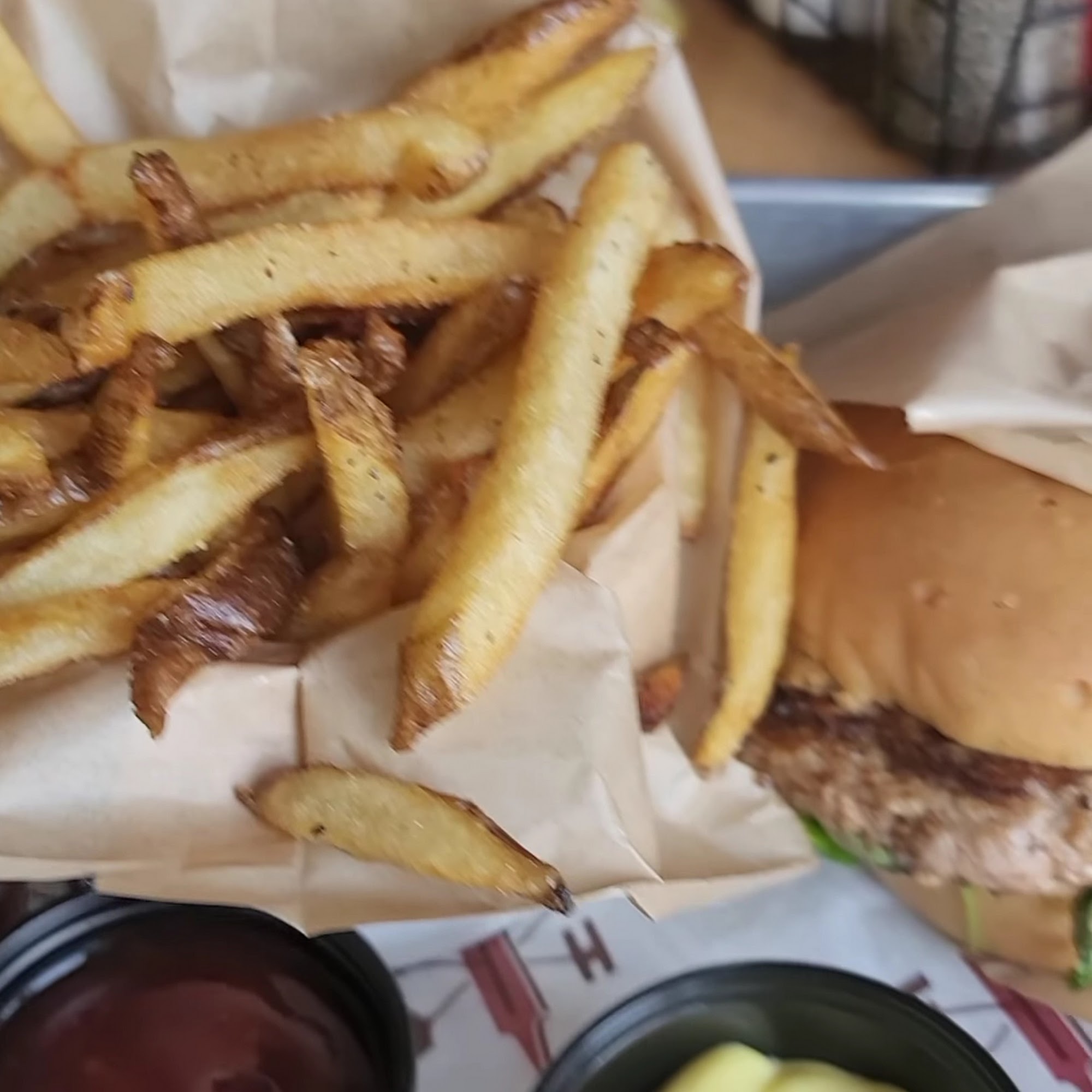 Farmhaus Burger Augusta