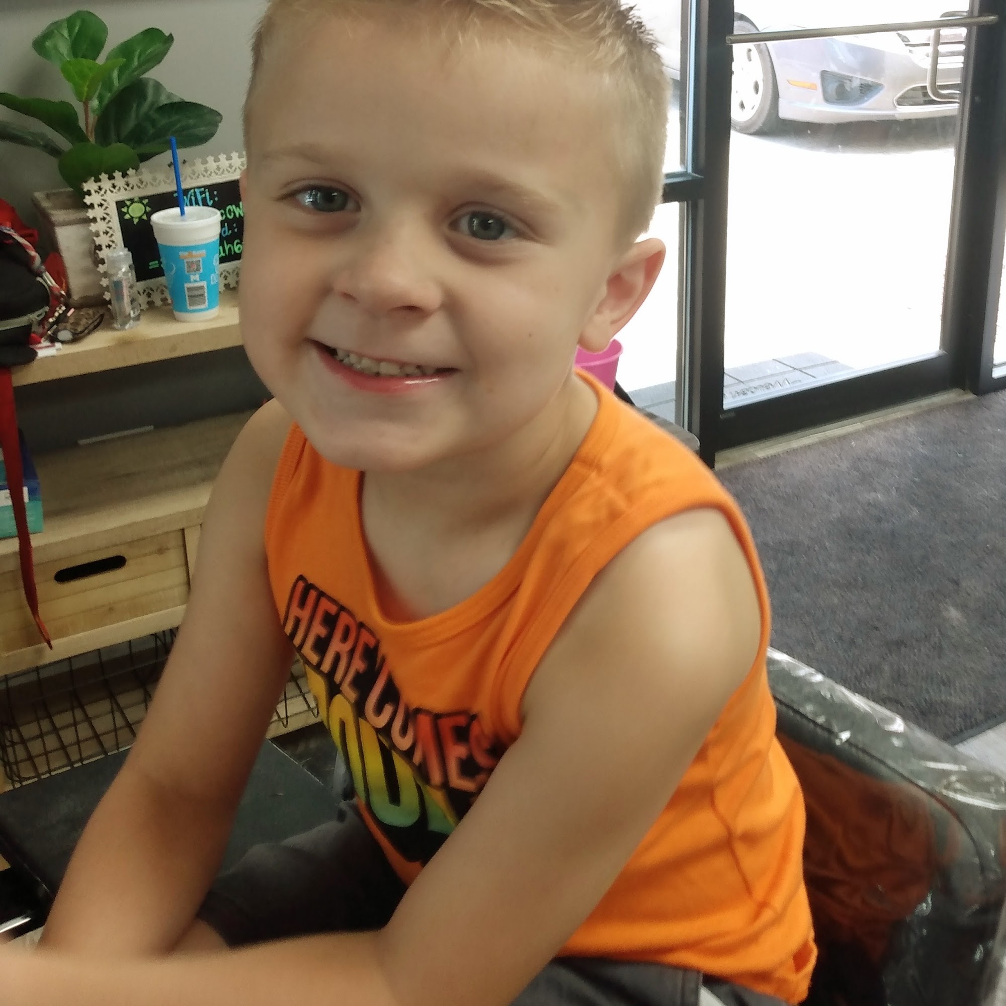 L & K Hair Salon 242 Central St Ste A, Baxley Georgia 31513