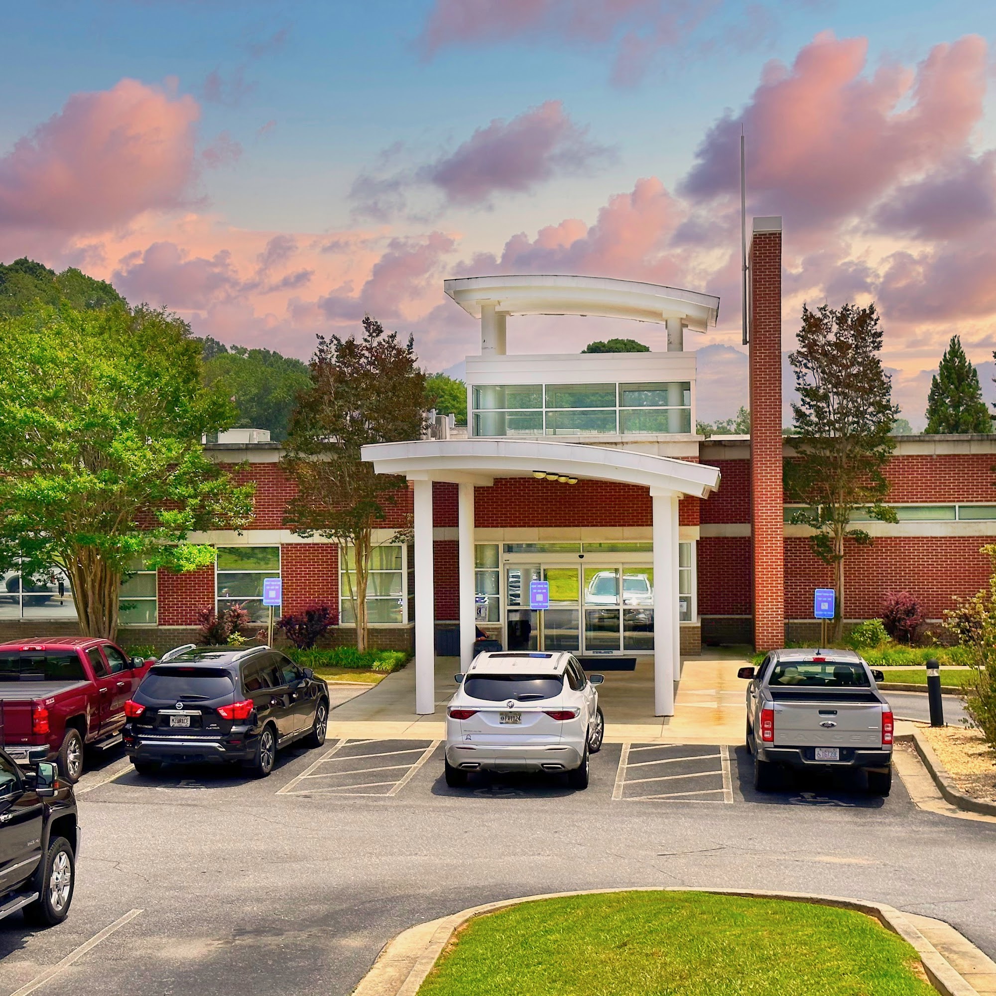 Northside Hospital Cancer Institute Radiation Oncology - Blairsville 308 Deep South Farm Rd Suite 100, Blairsville Georgia 30512