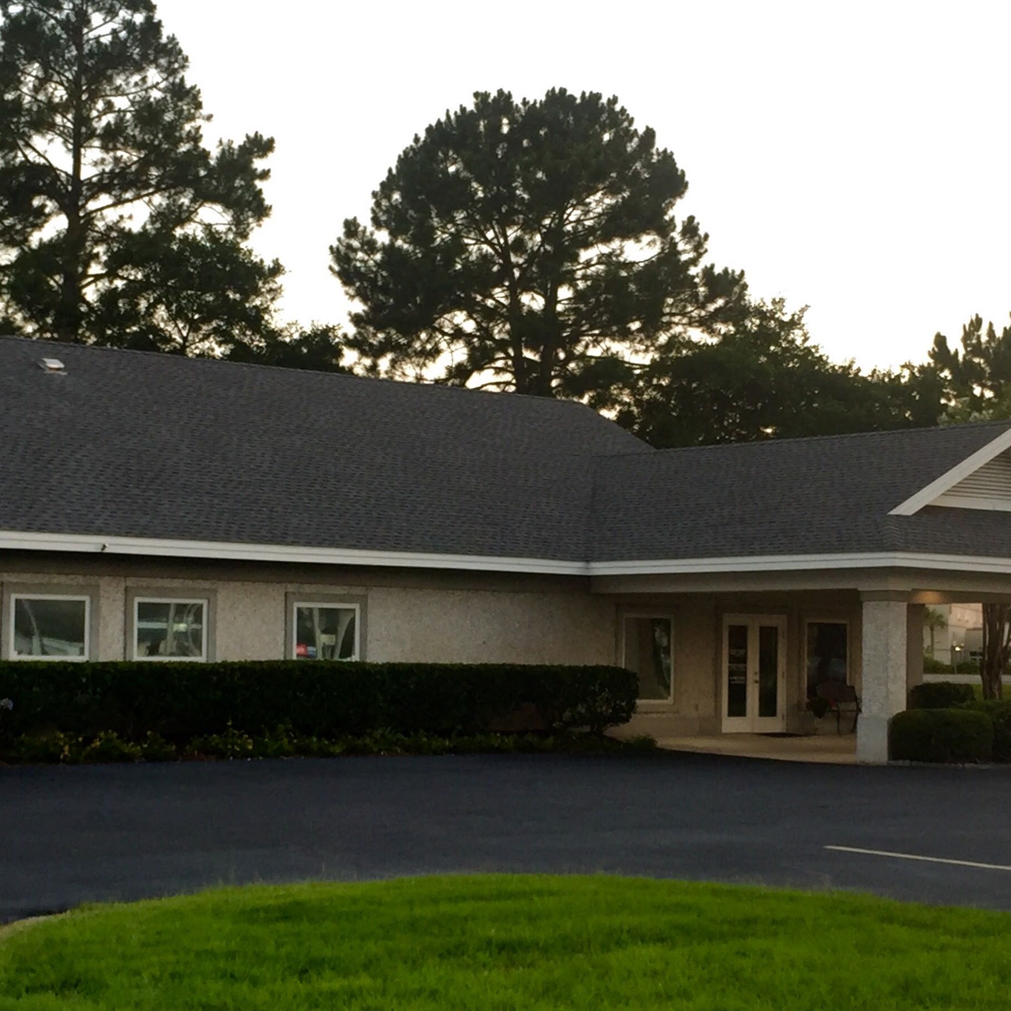 Cheek To Cheek Hospital for Animals Brunswick