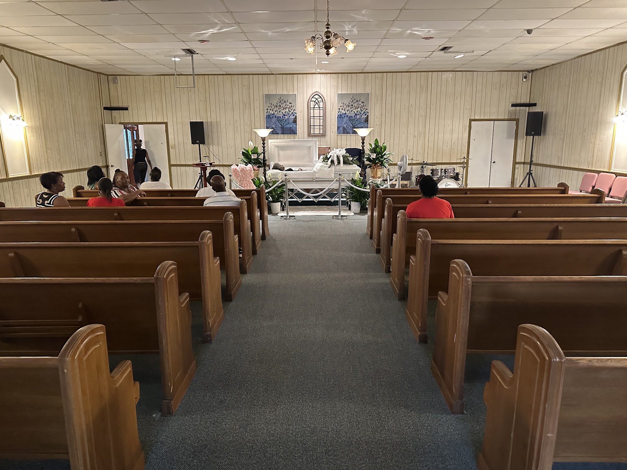 L W Jackson & Family Mortuary Brunswick