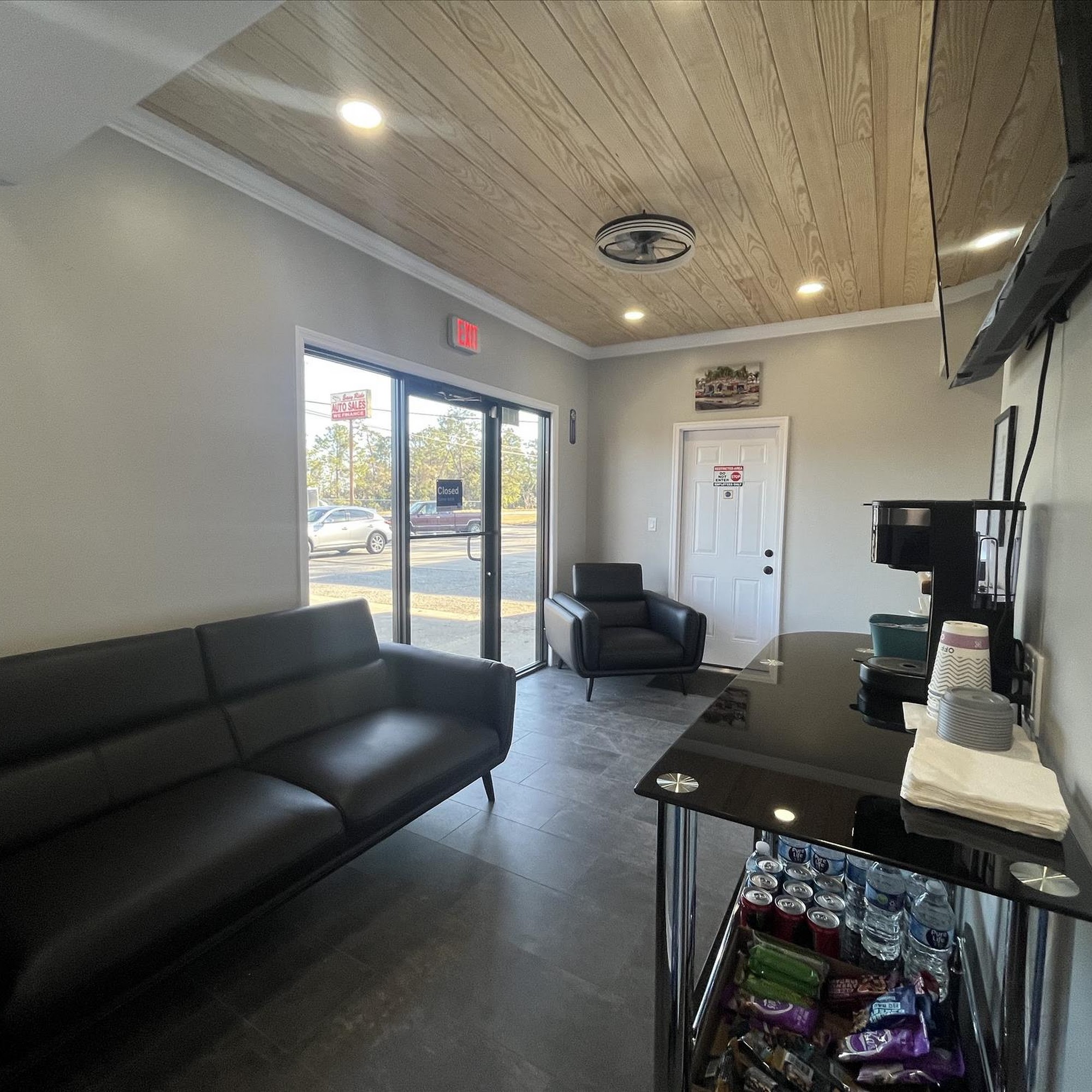 2EZ Automotive Brunswick