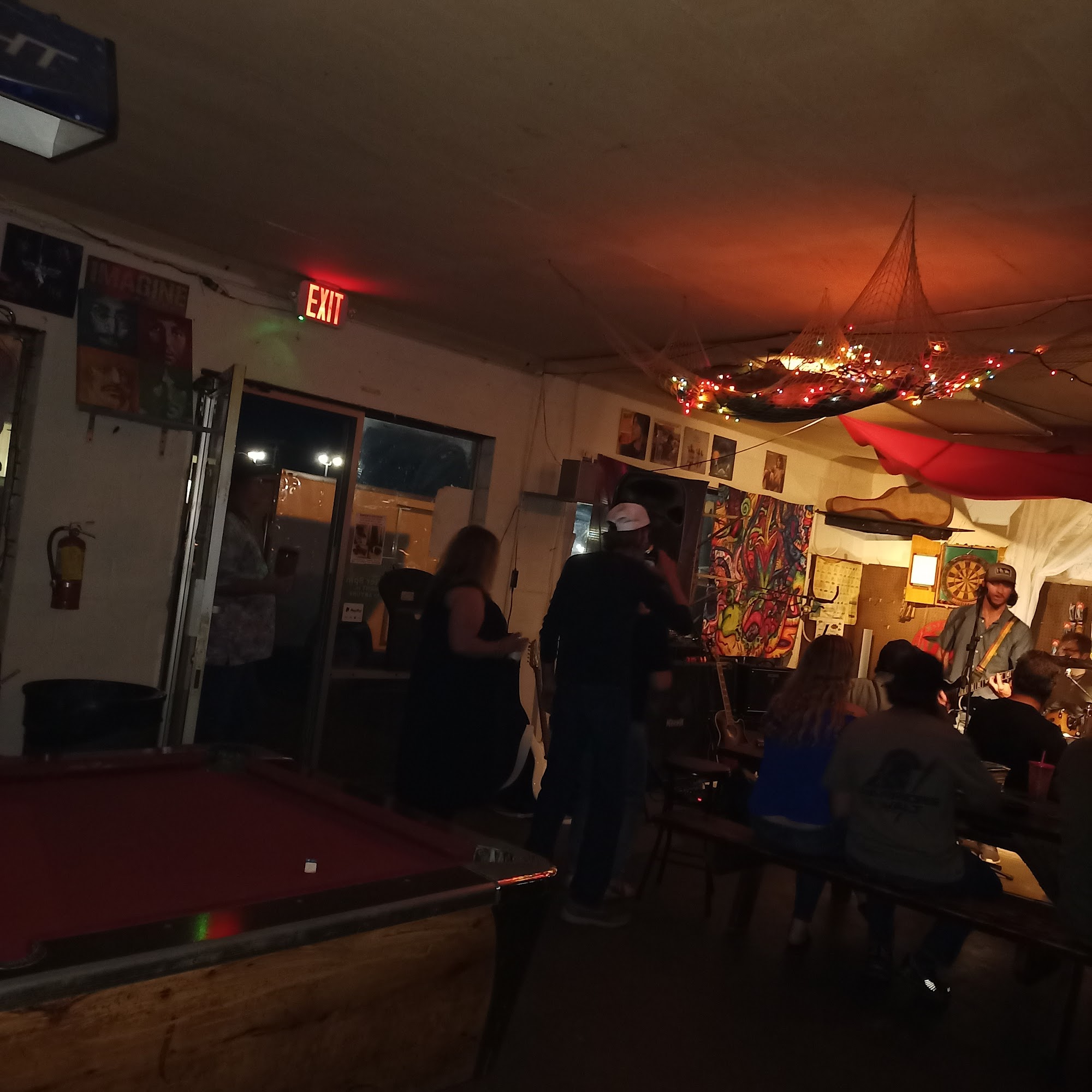 Hi Way Bait & Tackle Cairo
