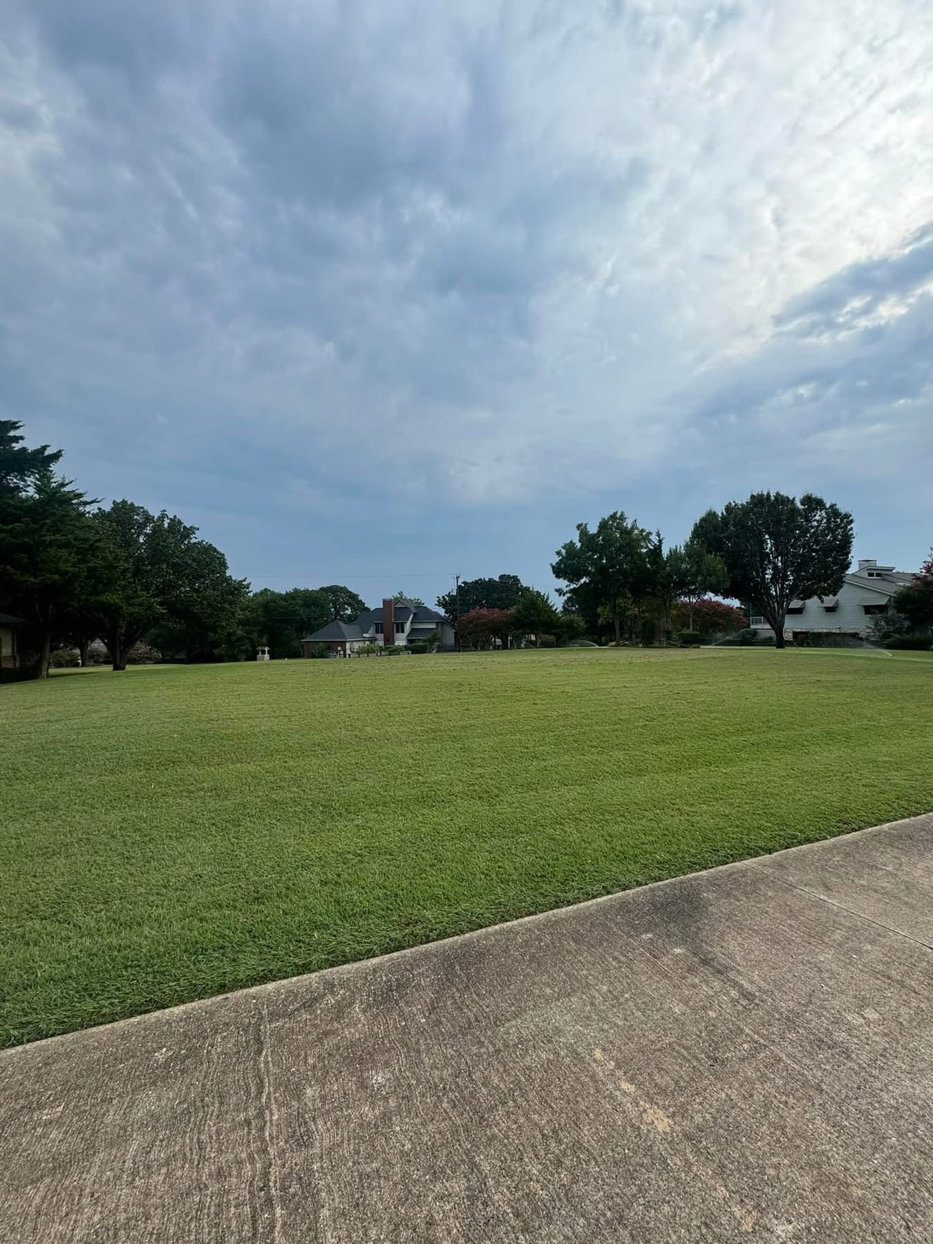 Holt’s Lawn Service