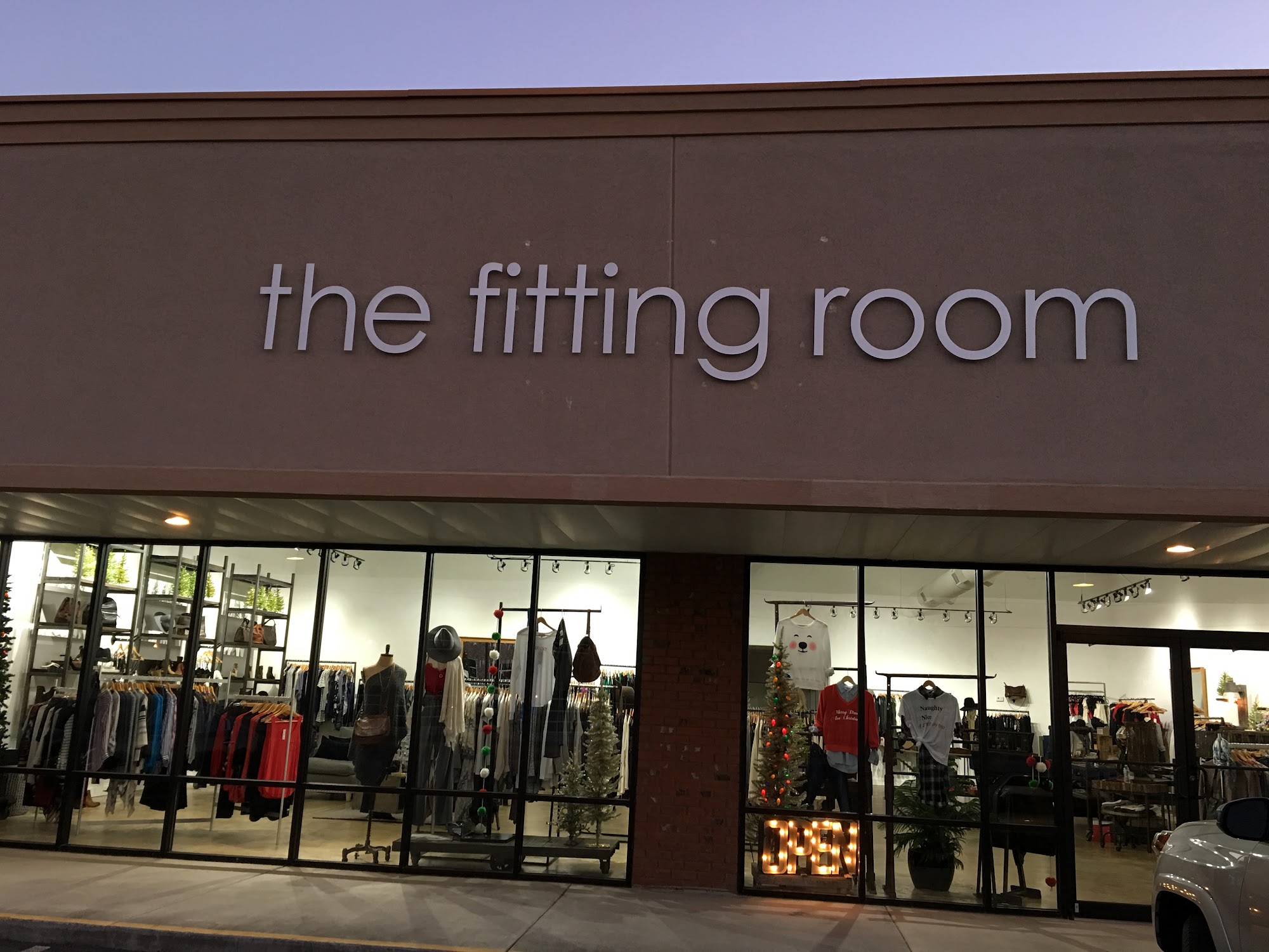 The Fitting Room Calhoun
