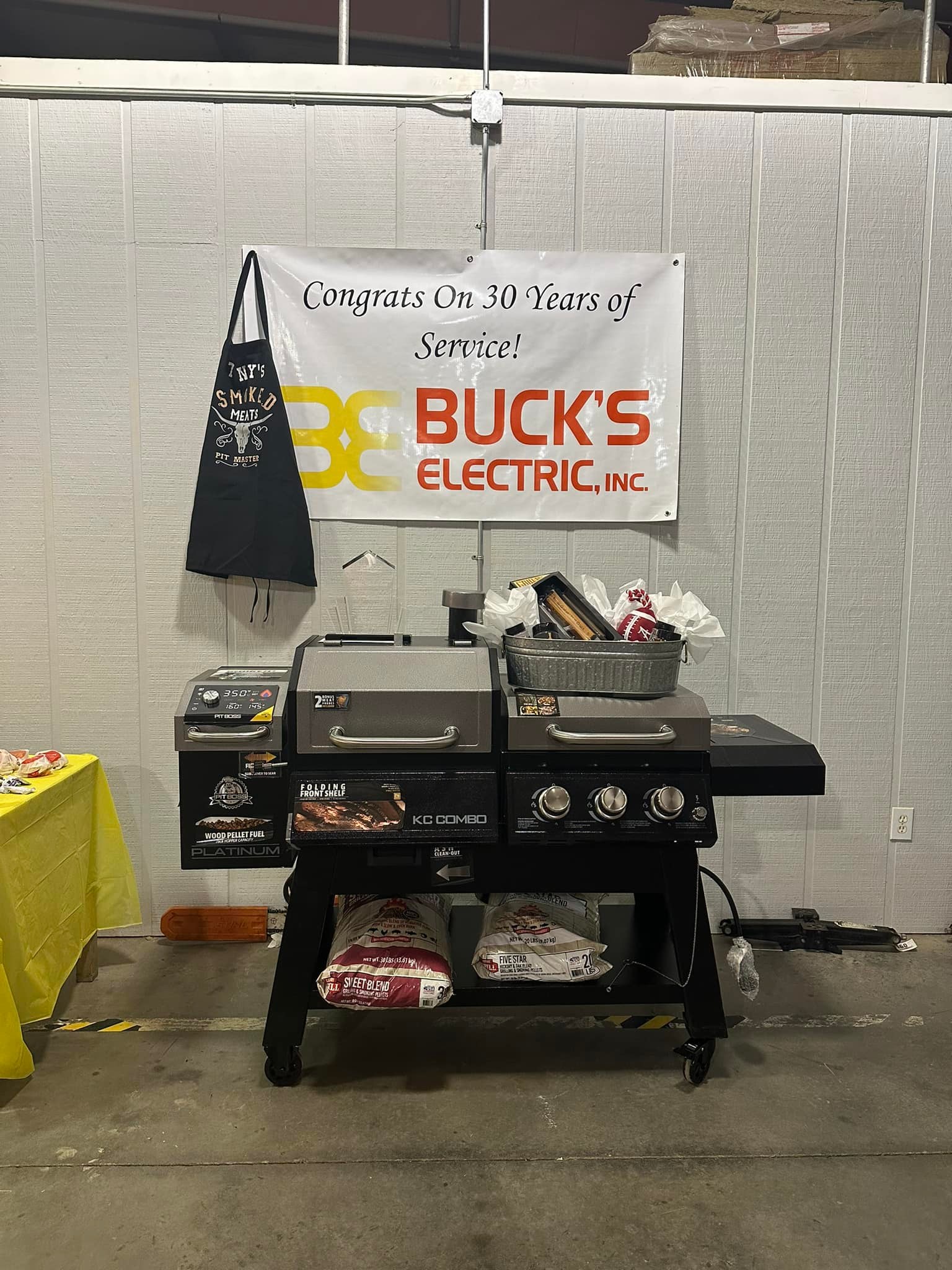 Buck's Electric