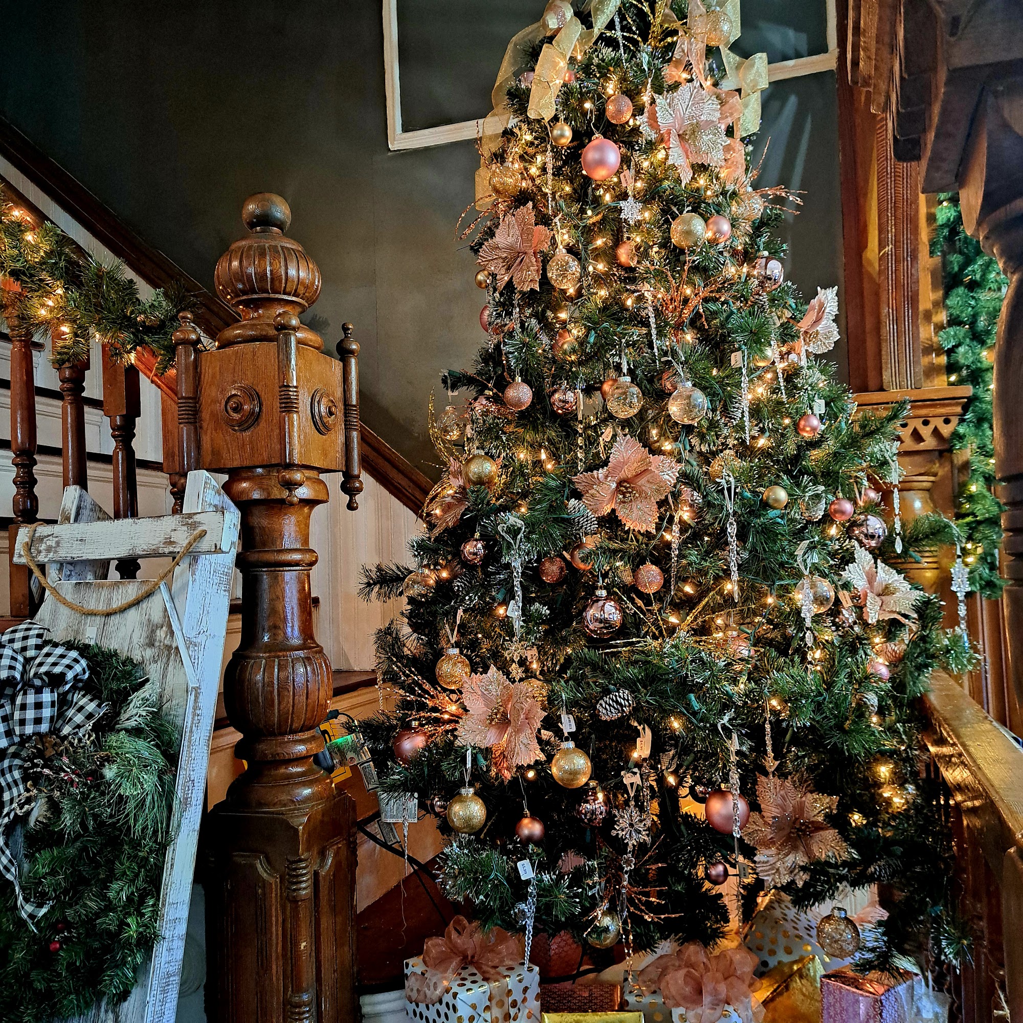 The Heirloom Store LLC Carrollton