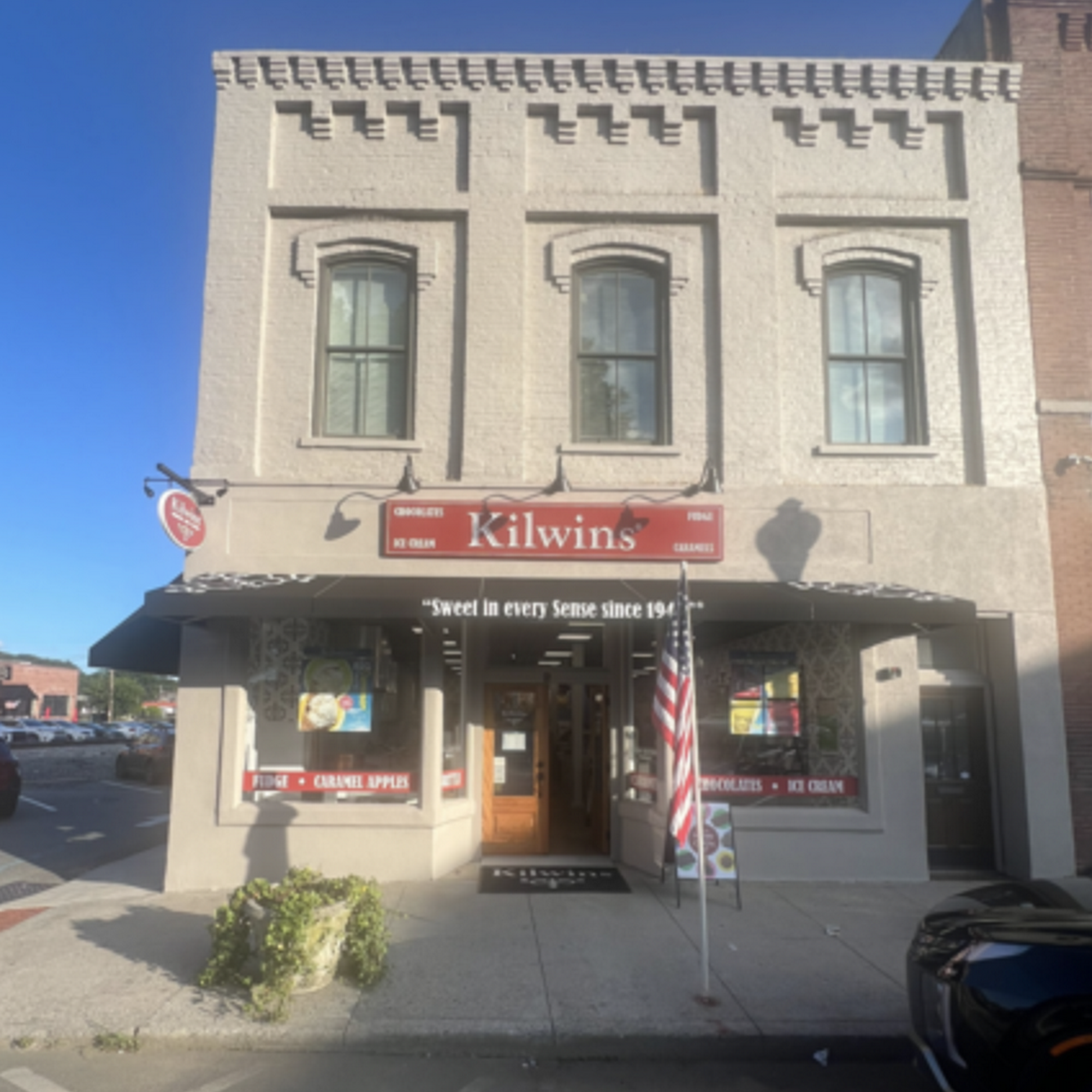 Kilwins Ice Cream - Chocolate - Fudge Cartersville
