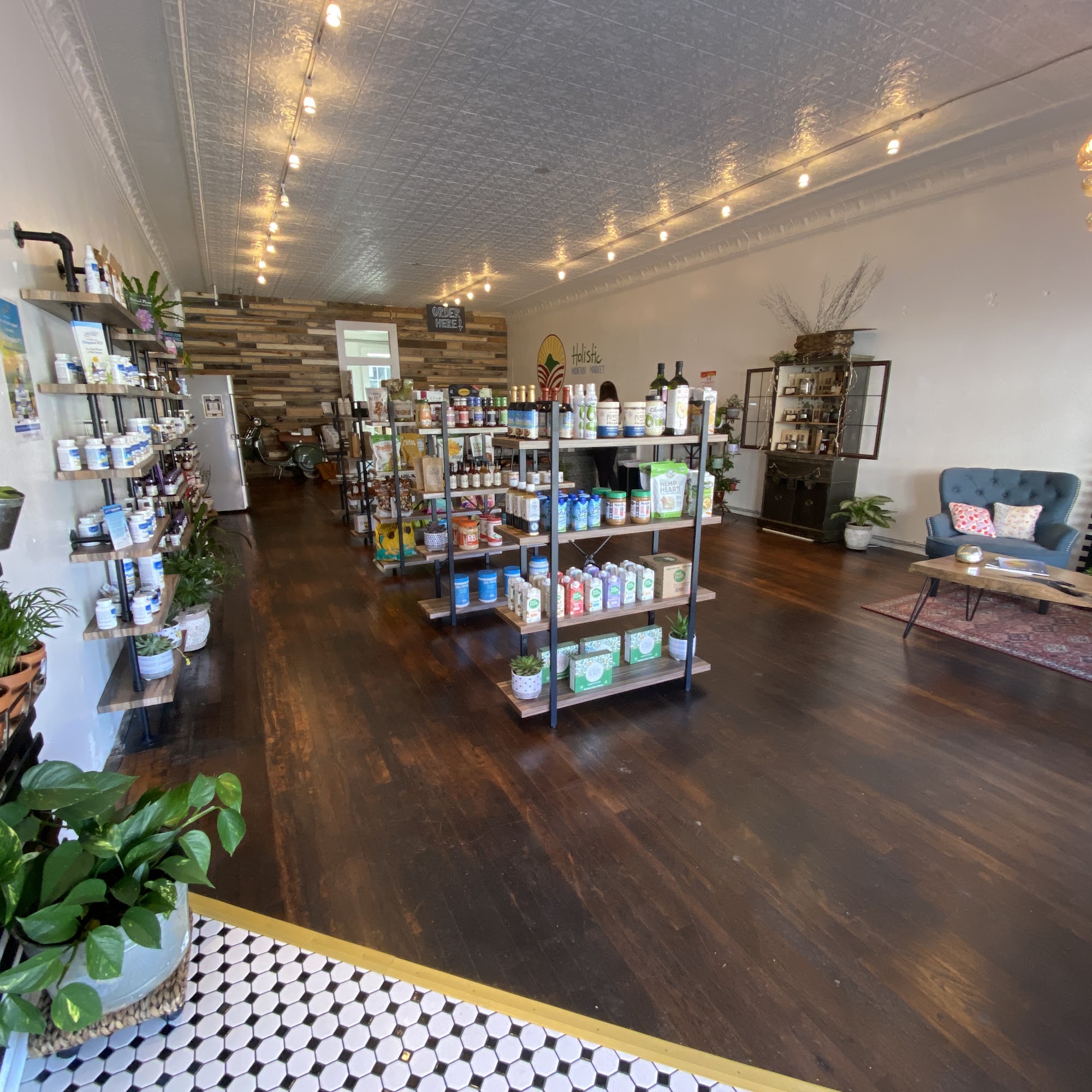 Holistic Mountain Market Clayton