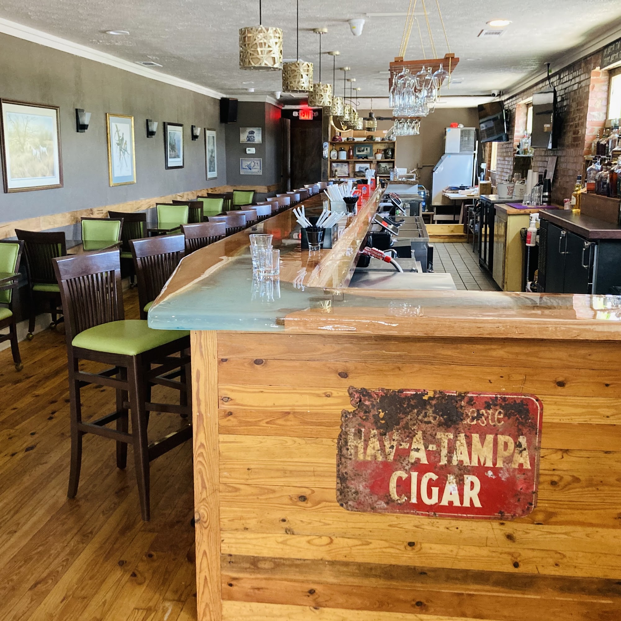 Clyde's Table and Tavern Cleveland