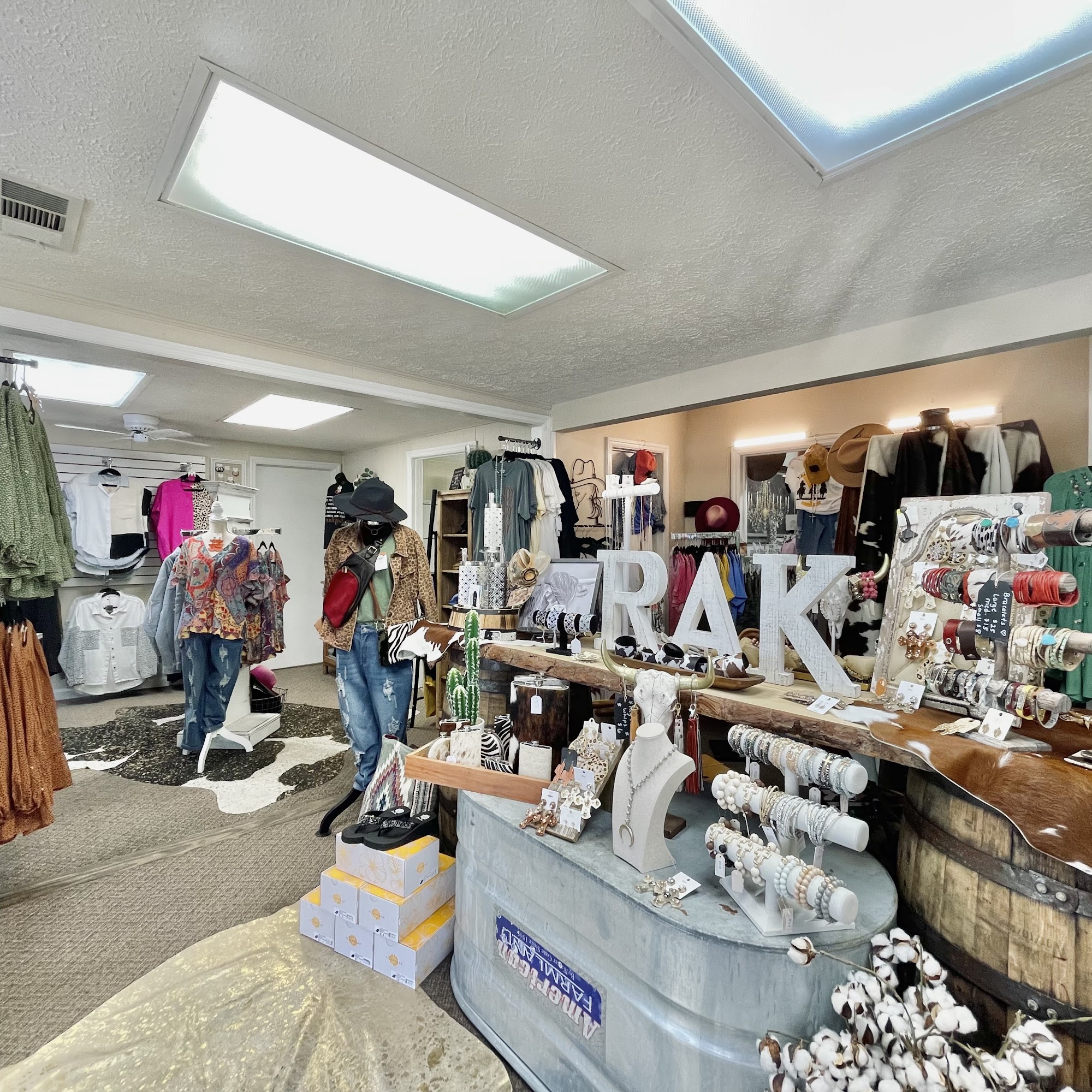 The Rak Boutique LLC Cochran