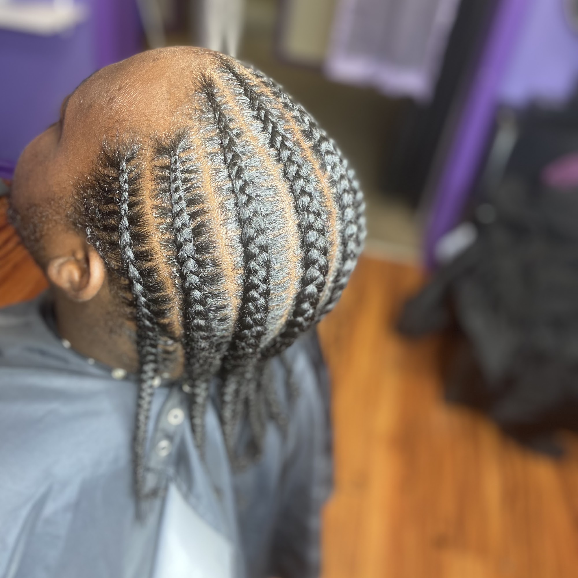Dyamonds Hair Vault LLC