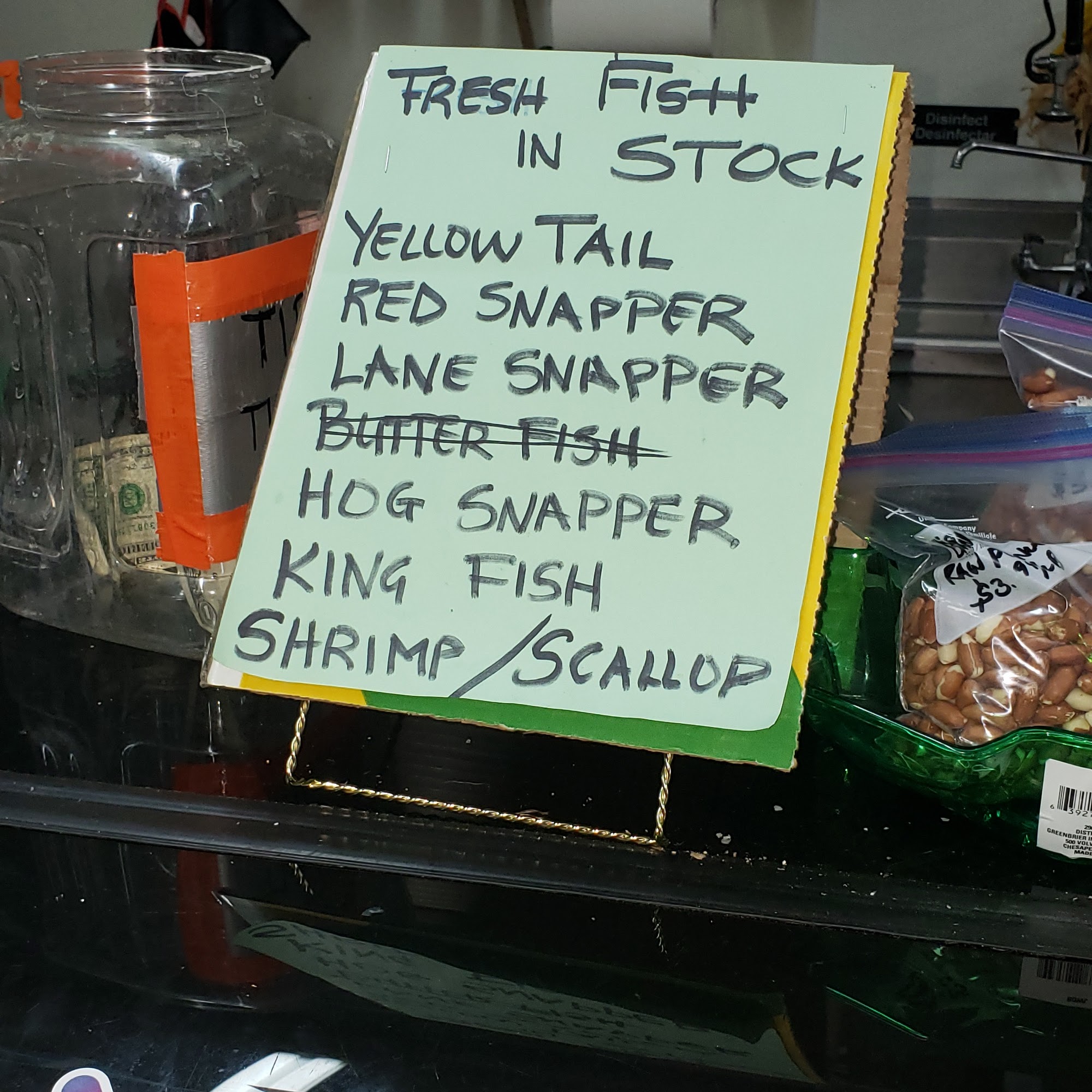 G & M Fish & Variety