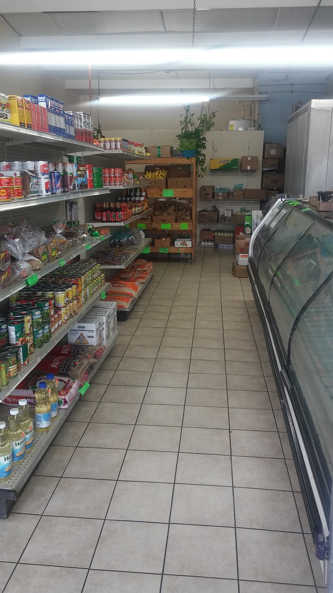 G & M Fish & Variety