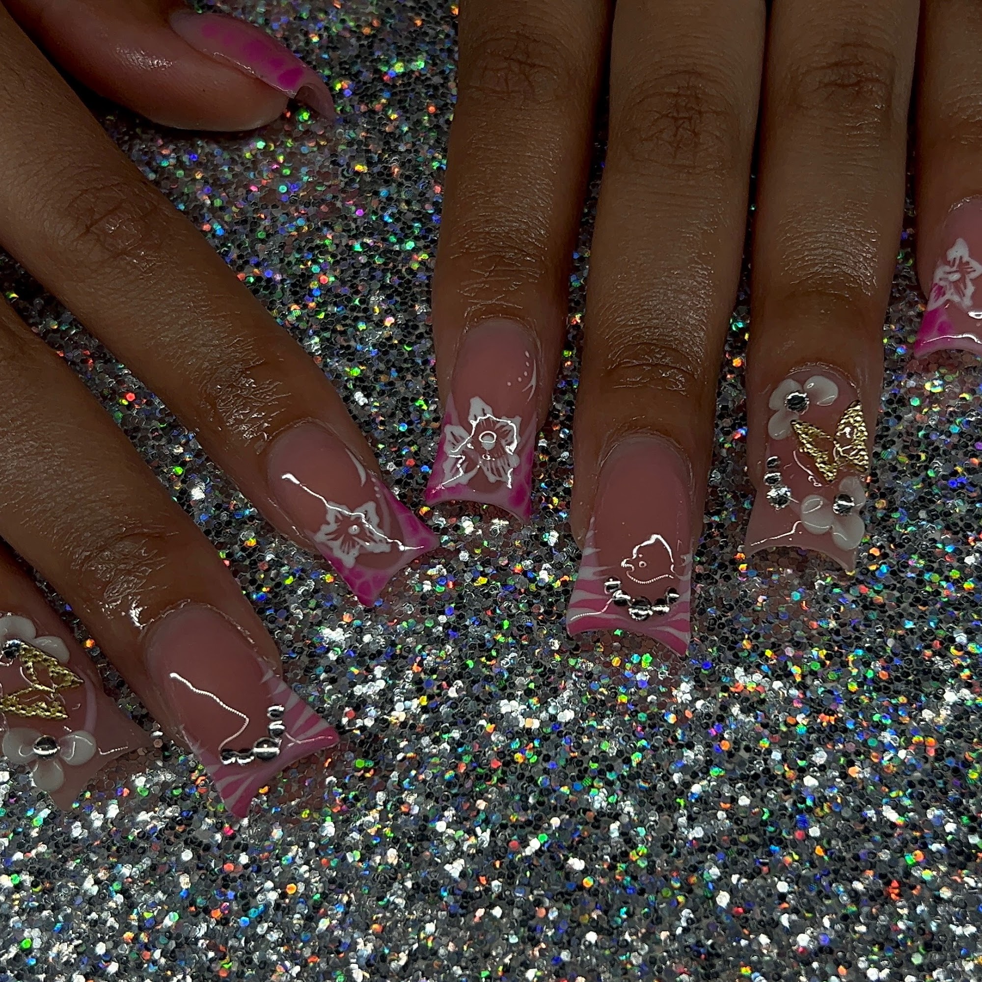 Mystic Gifted Hands Salon 2137 Pace St, Covington Georgia 30014