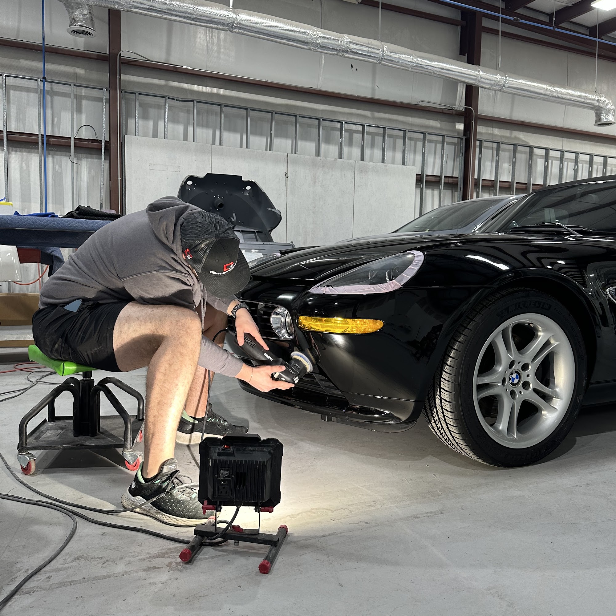 The Dent Specialist: Auto Body & Paint Center