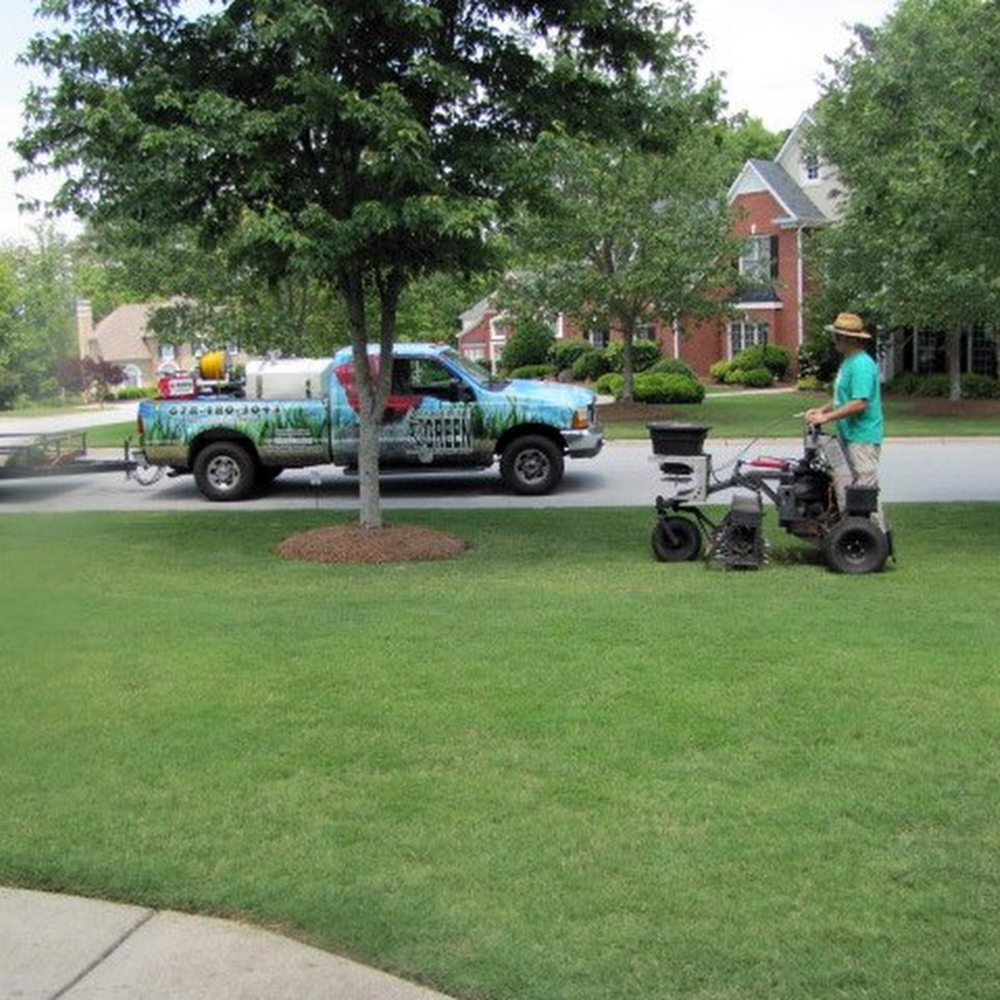 Absolute Green Lawn Care