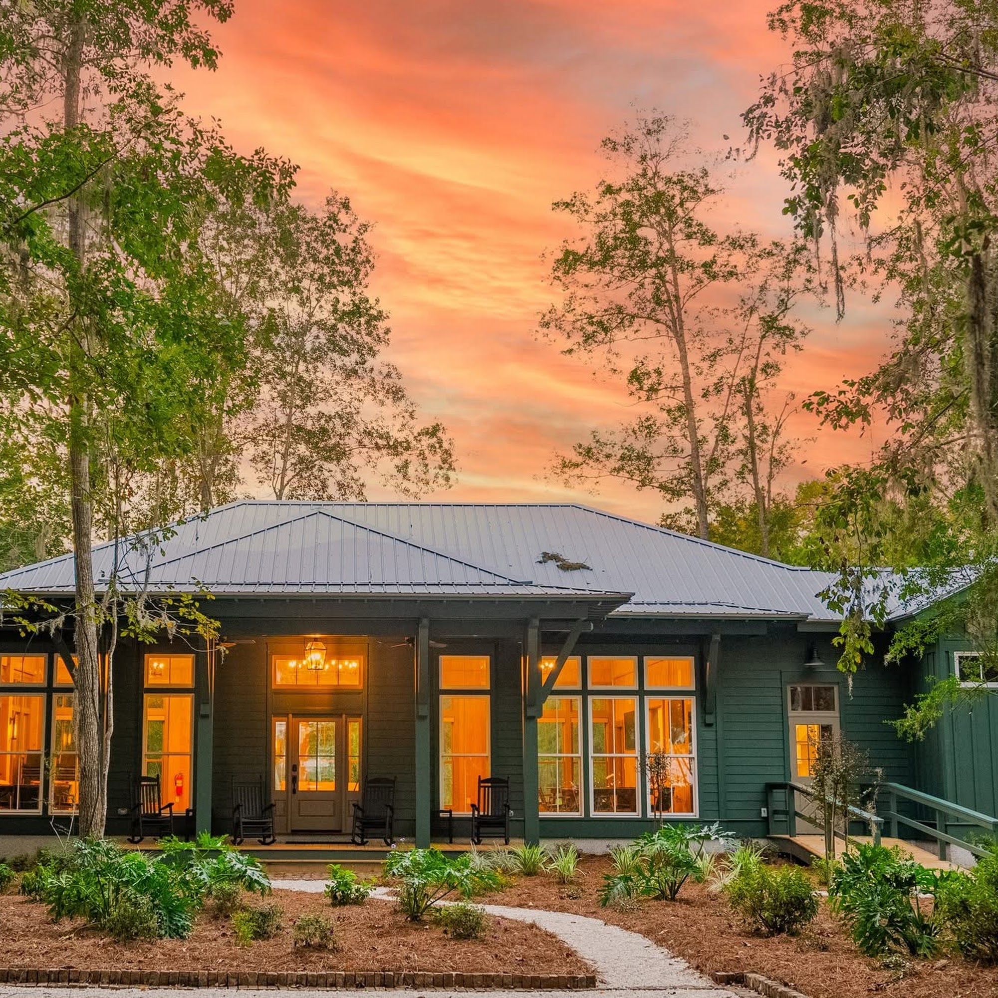 Emma's Driftwood Farm Darien