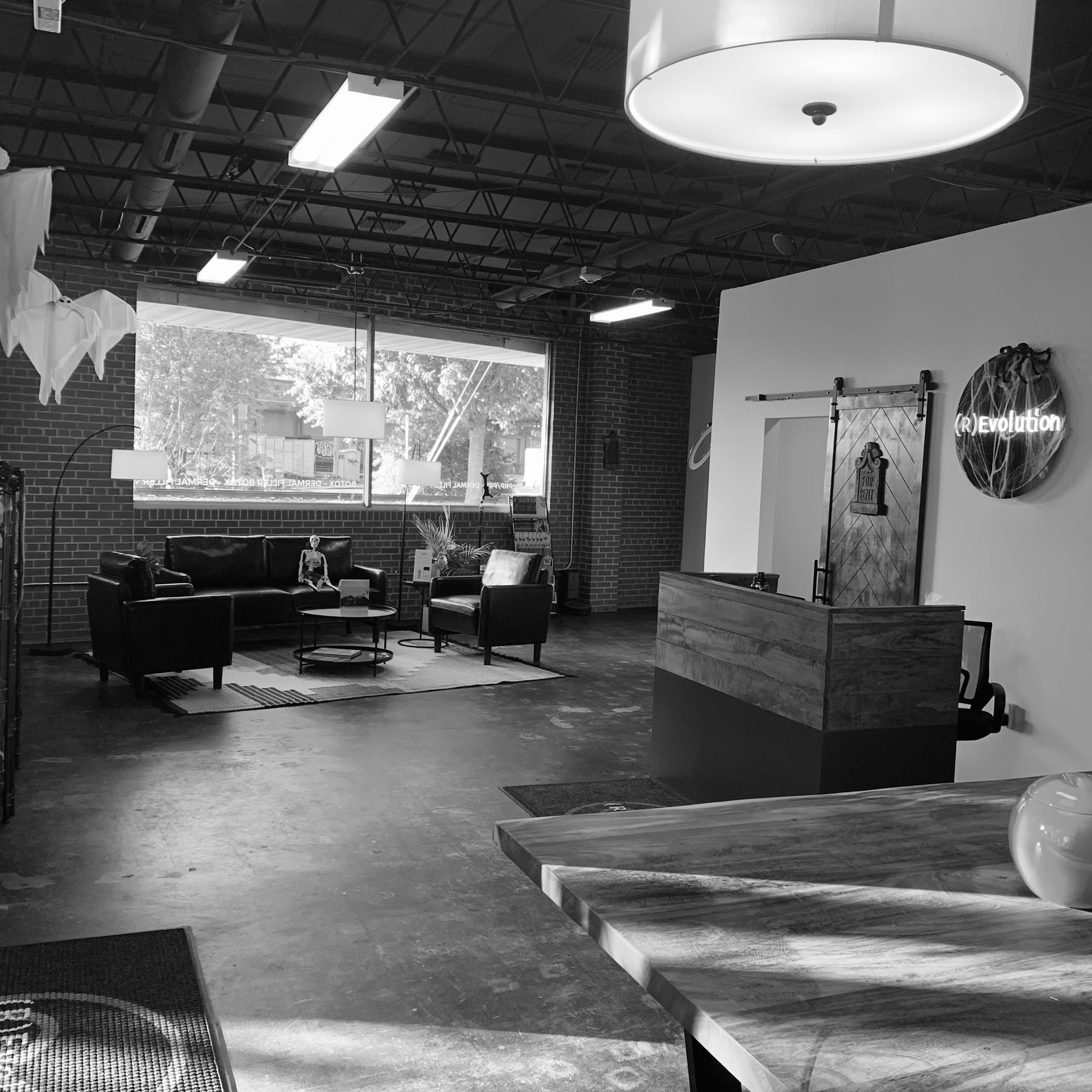 (R)Evolution Med Spa 104 Sycamore Pl suite A, Decatur Georgia 30030