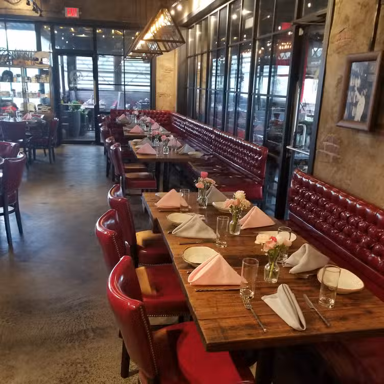 Photo credit: opentable