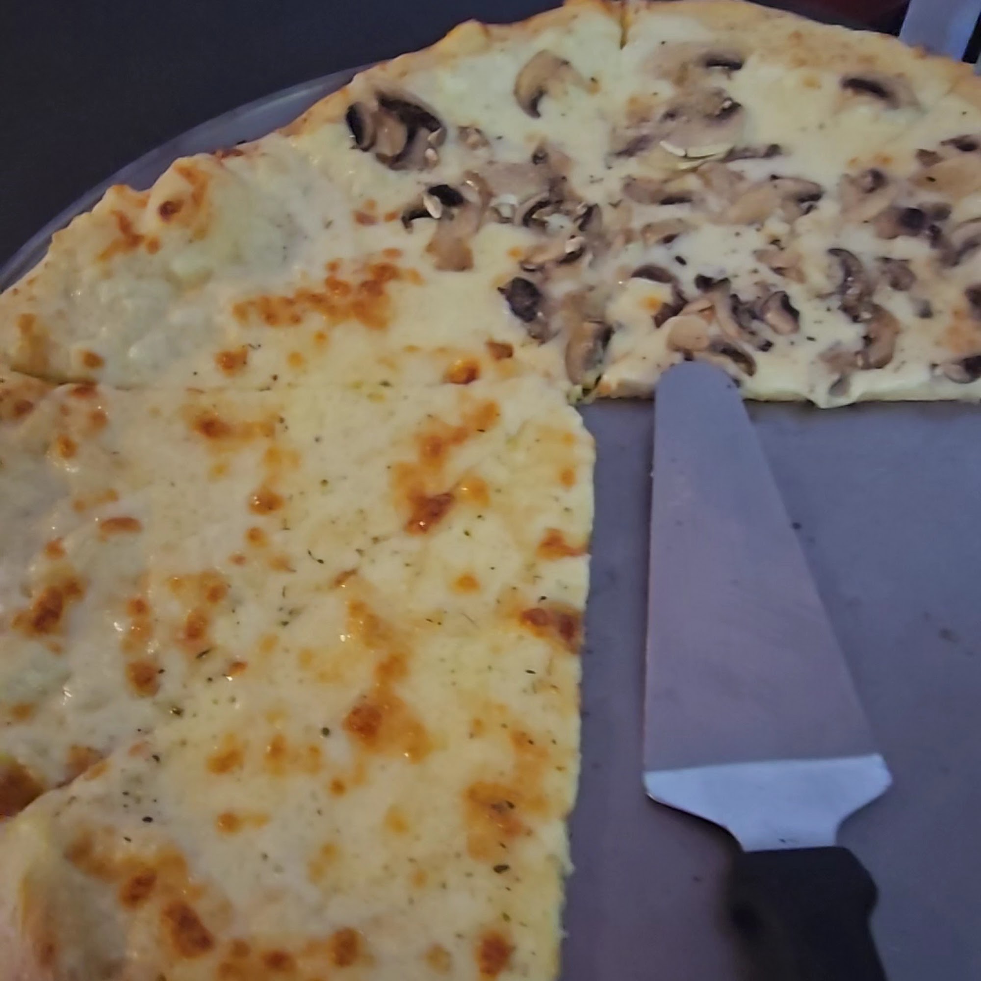Cartecay River Pizza Company Ellijay
