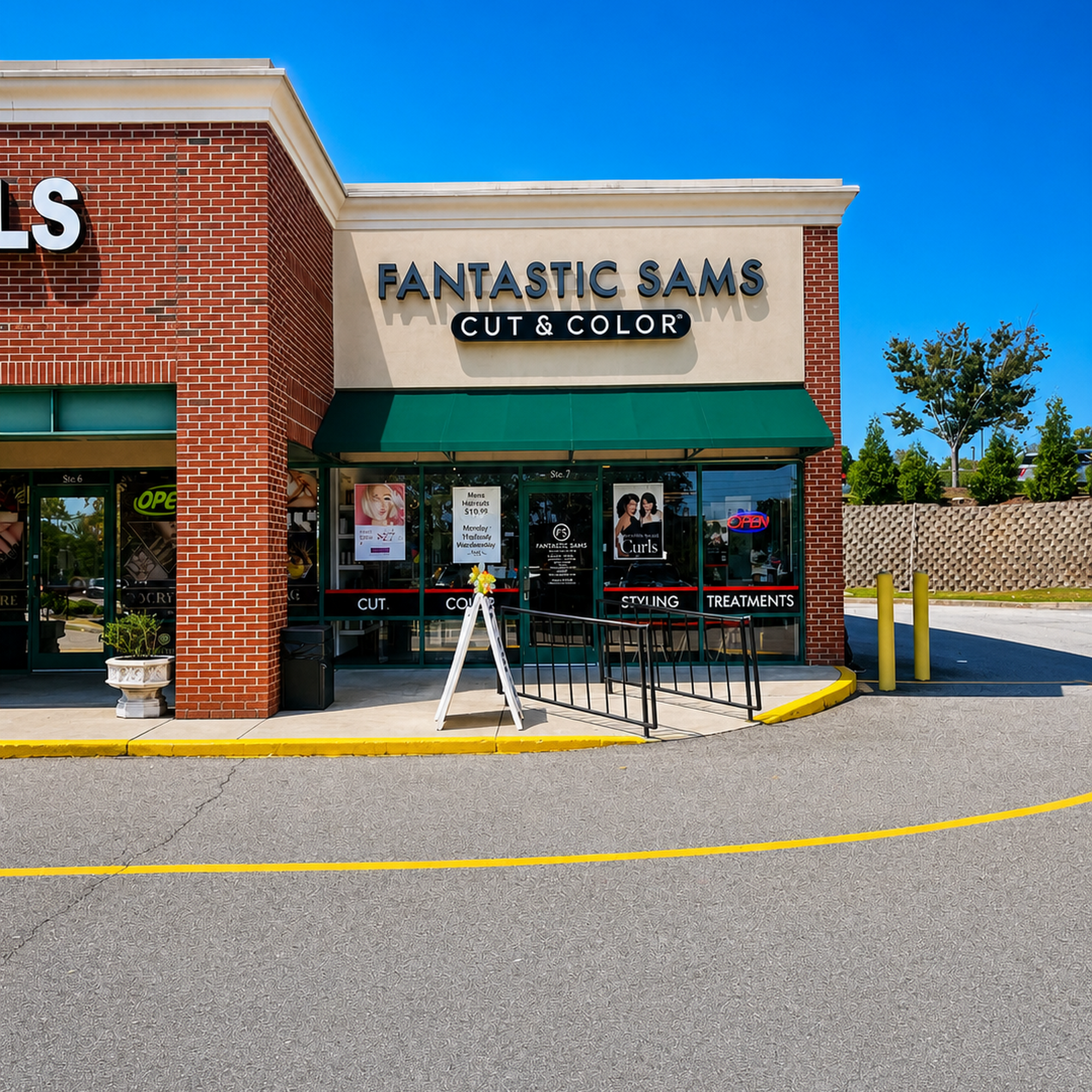 Fantastic Sams Cut & Color 4274 Washington Rd #7, Evans Georgia 30809