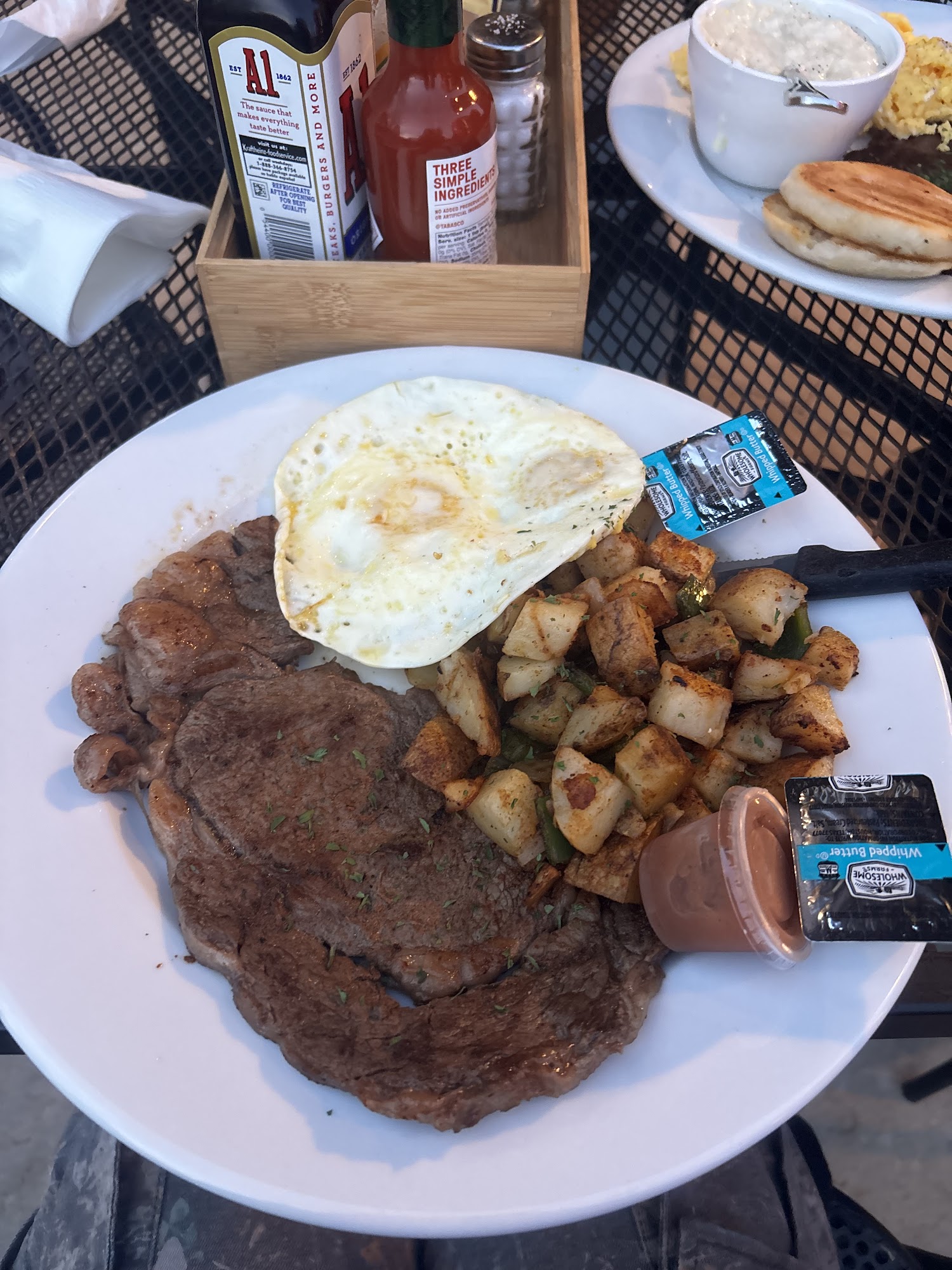 Greystone - Local Eatery Trilith Fayetteville Fayetteville