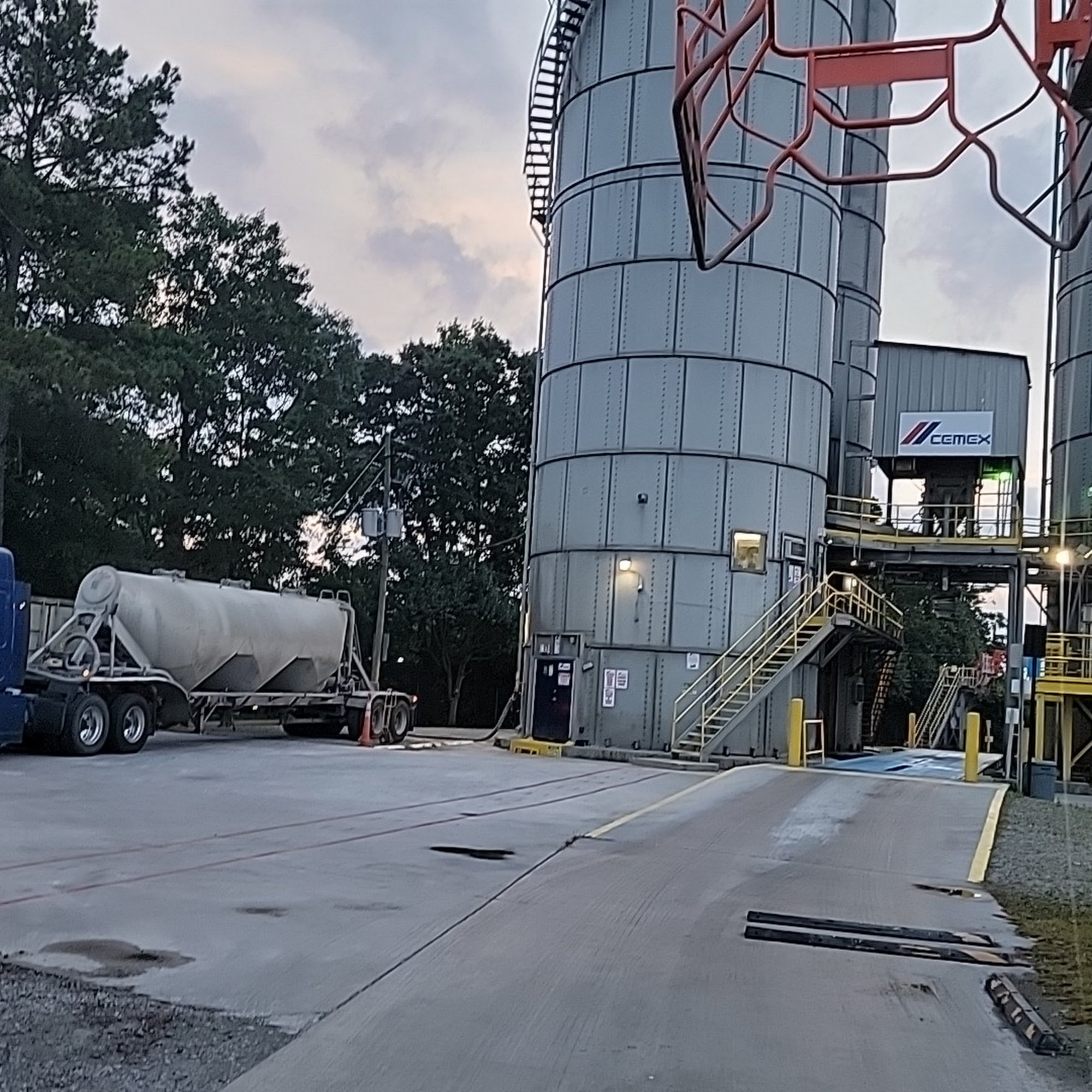 Ready Mix USA Forest Park Cement Terminal Forest Park