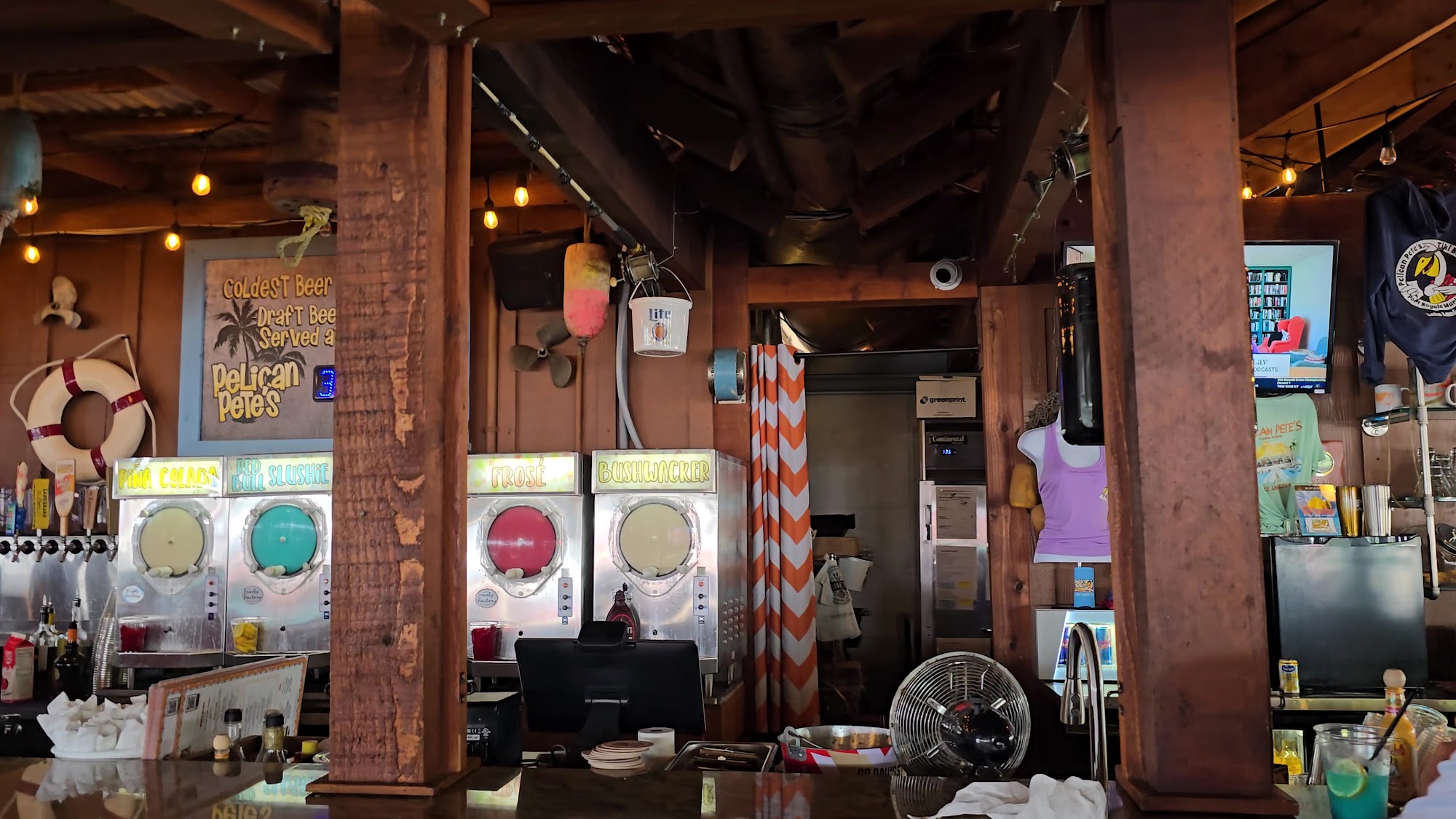 Pelican Pete's Tiki Bar & Grill Gainesville