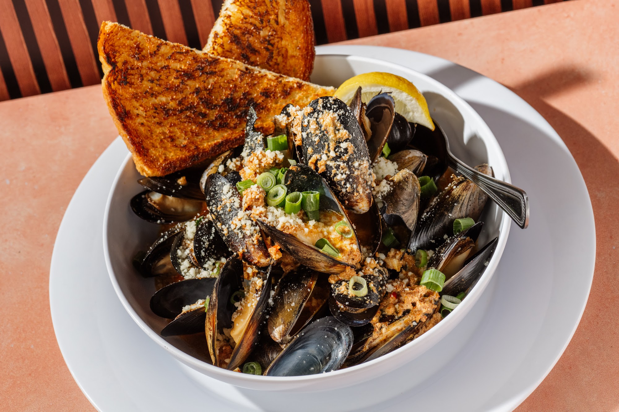 Pelican Pete's Tiki Bar & Grill Gainesville