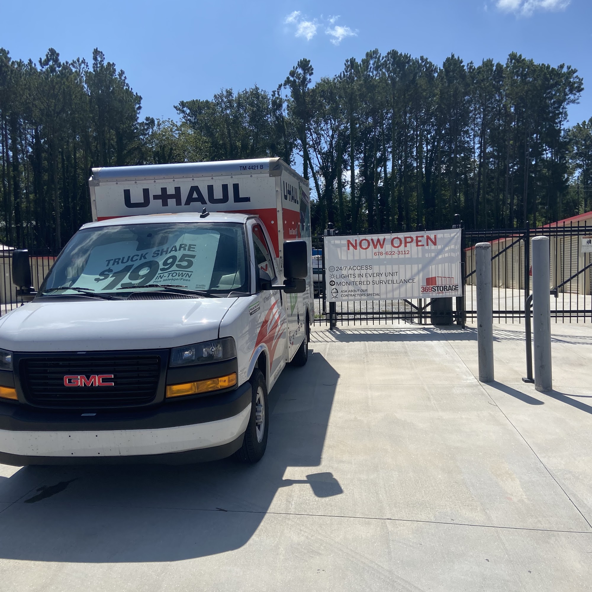 U-Haul Neighborhood Dealer