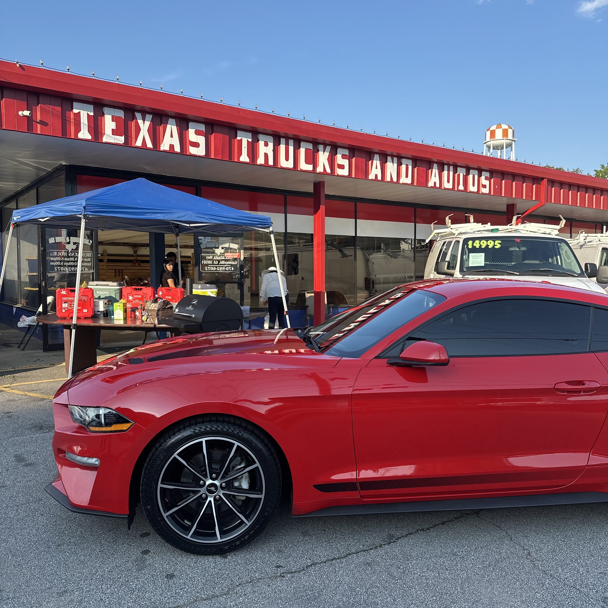 Texas Trucks and Autos LLC