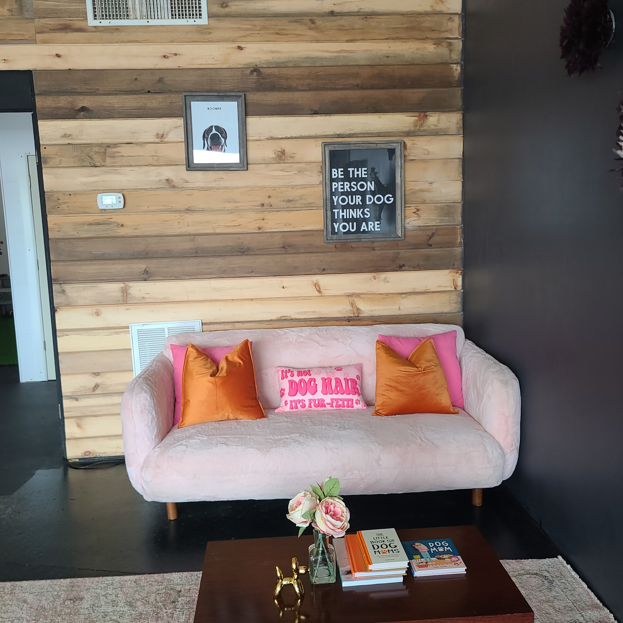 Hartwell Happy Hounds Hartwell