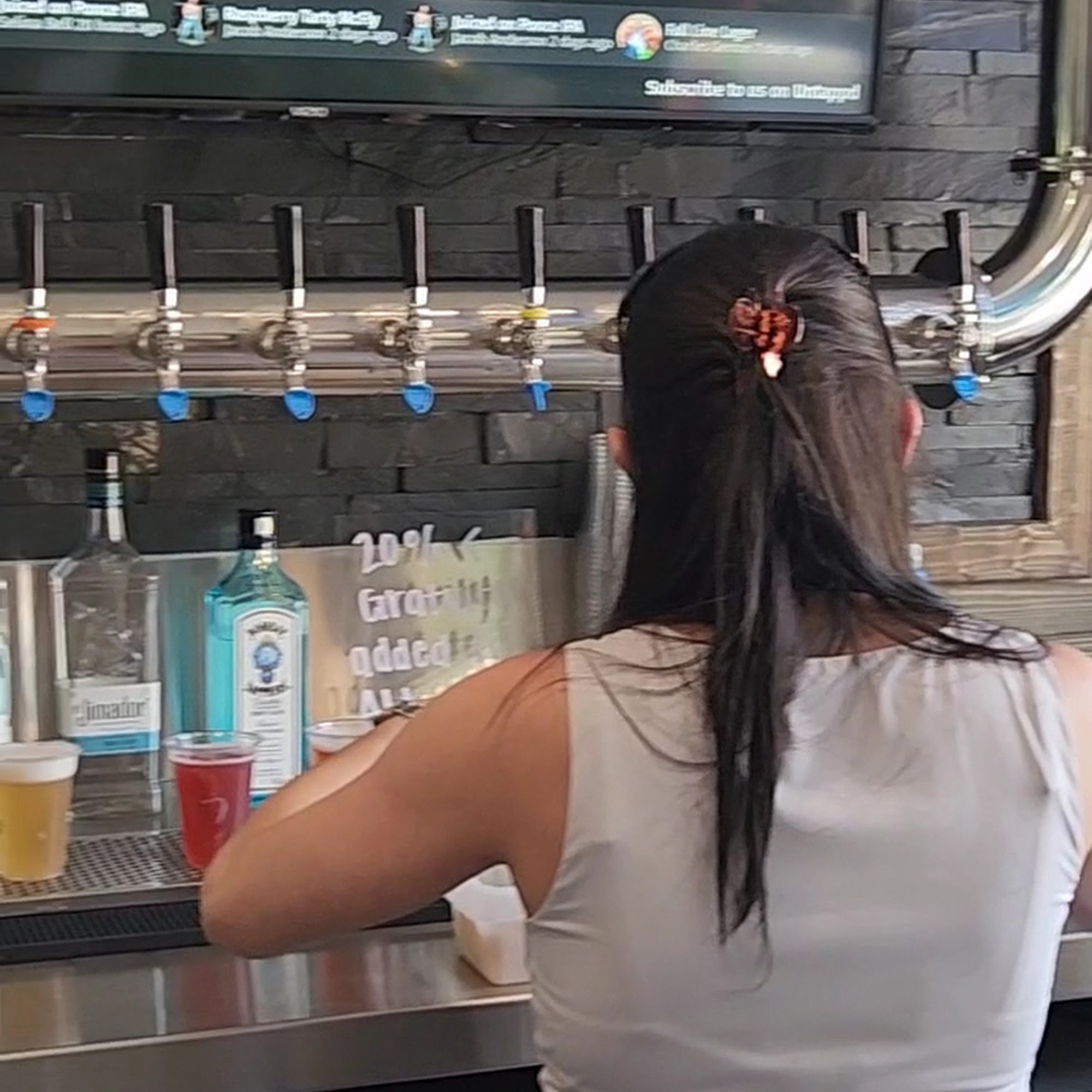 Chatt. Street Tap Room Helen