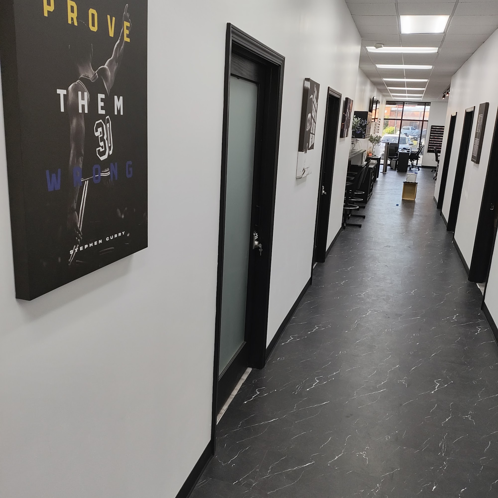 Tips and Clippers Nails and Barber Bar