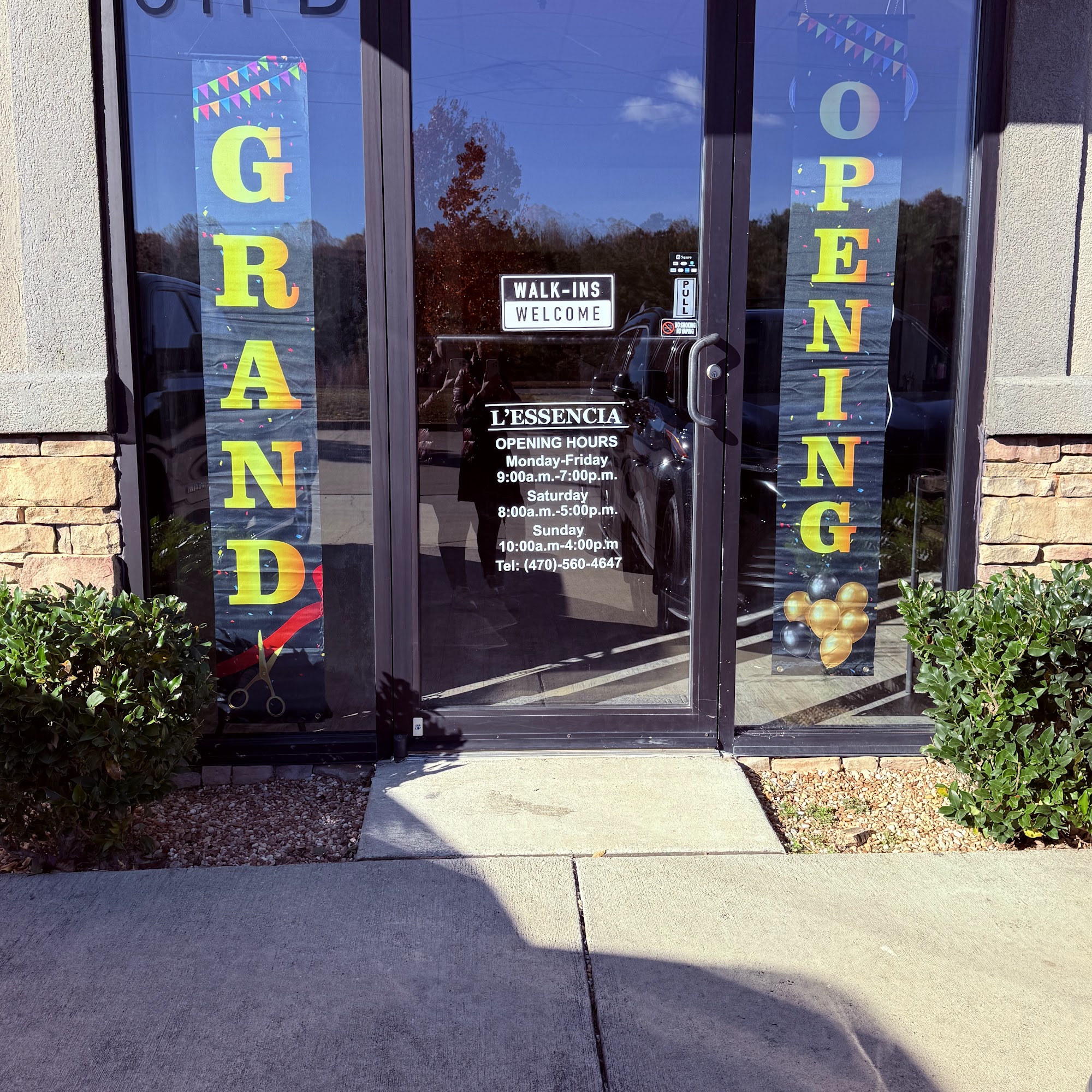 Barber Shop and Beauty Salón L’essencia in Jasper Ga