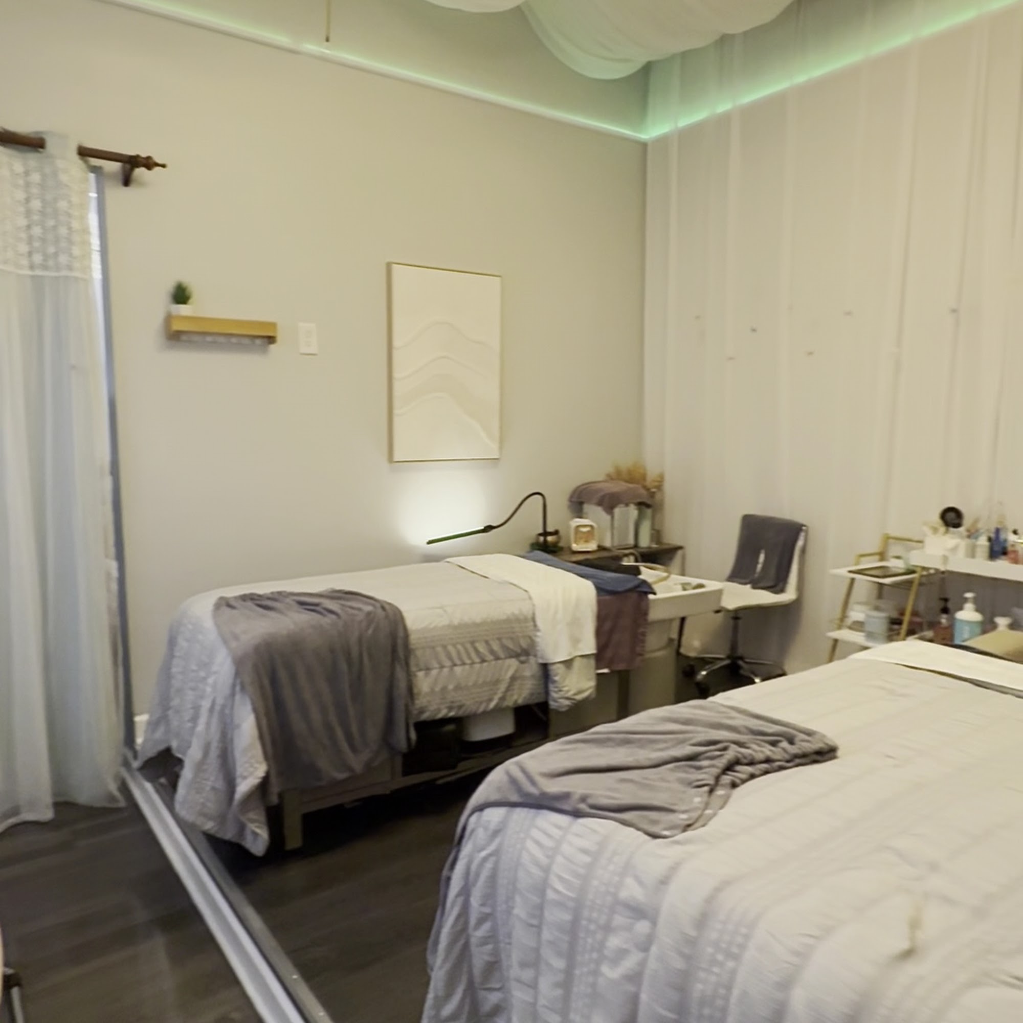 R&R Head Spa 11895 Jones Bridge Rd #250, Johns Creek, GA 30005