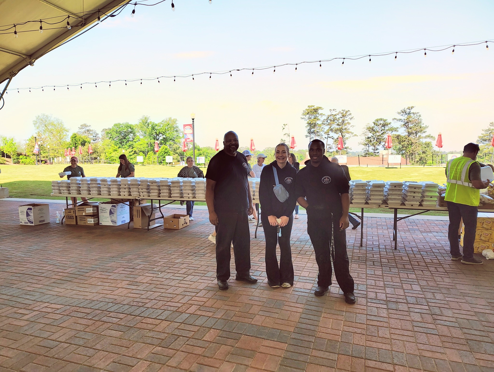 Grangers Hot Wings BBQ and Burgers LaGrange