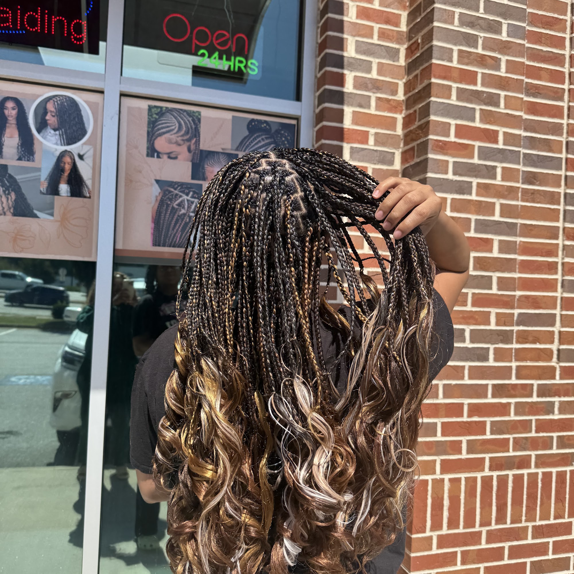 Beavo hair Braiding 1395 Five Forks Trickum Rd SW, Lawrenceville Georgia 30044