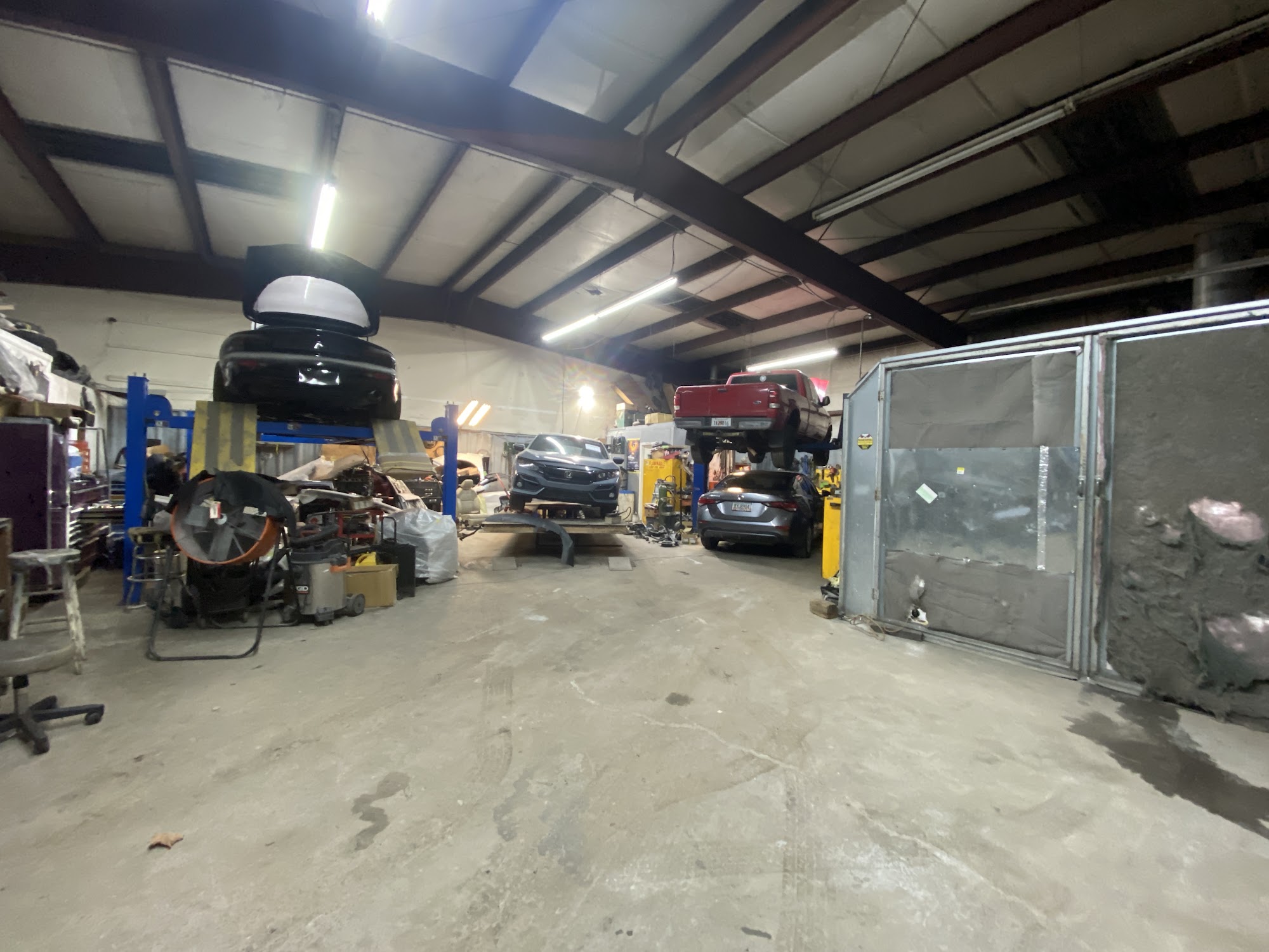 J&C Collision Center Lilburn