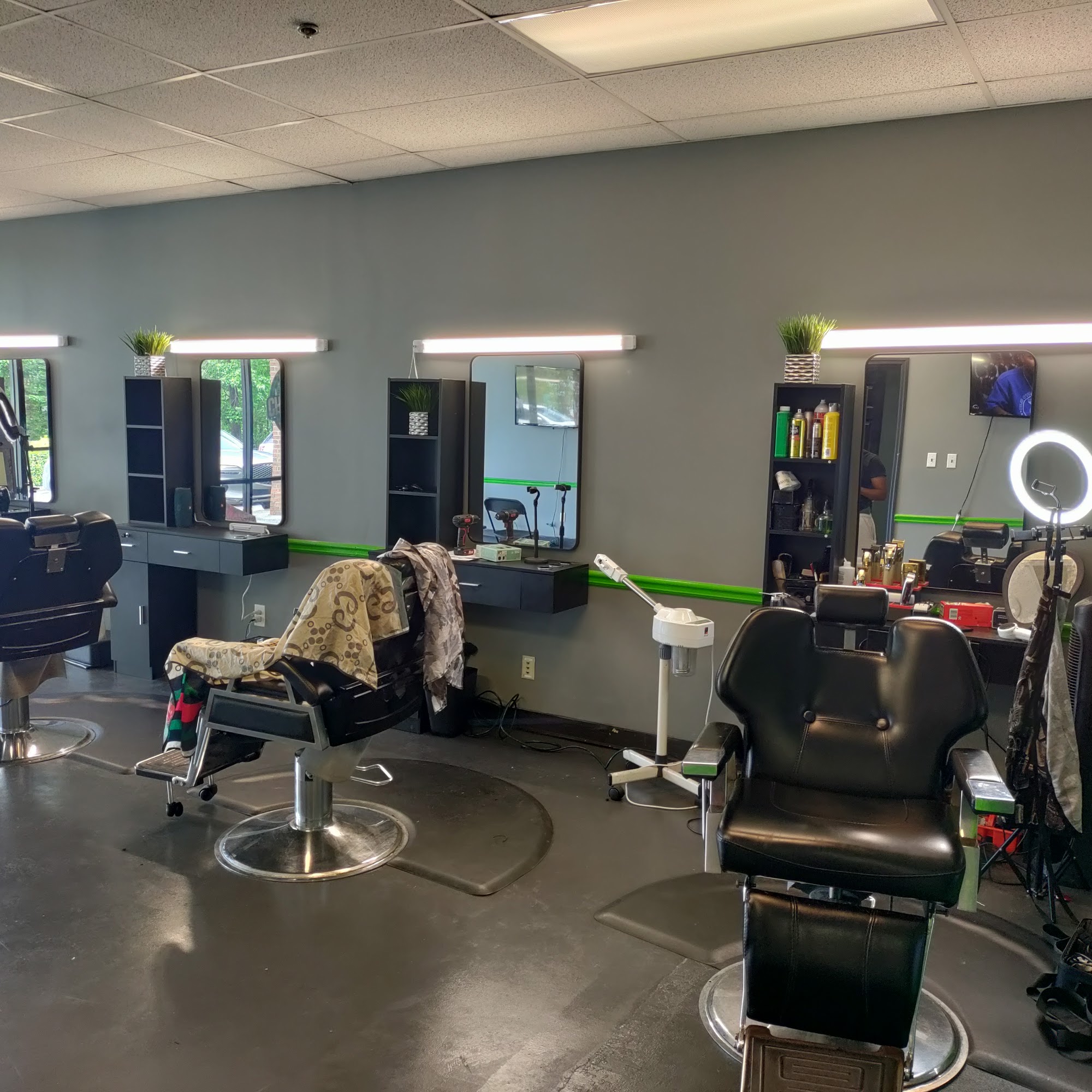 Choppa Zone Barbershop 700 Sandy Plains Rd Ste B3, Marietta Georgia 30066