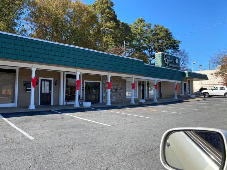 Signature salon 58 Shawnee Trail SE, Marietta Georgia 30067