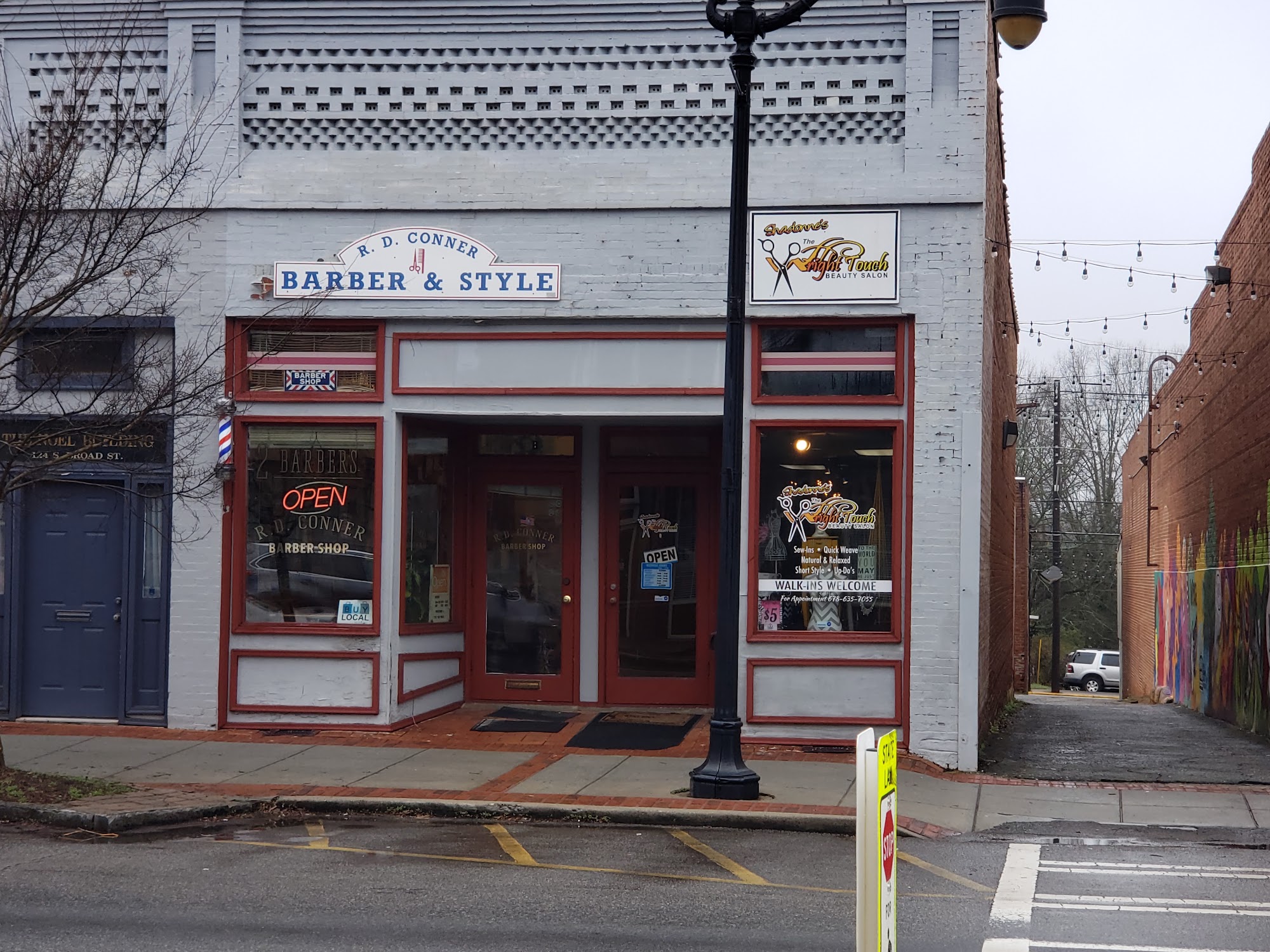 Shadonne's ...The Right Touch Beauty Salon Monroe