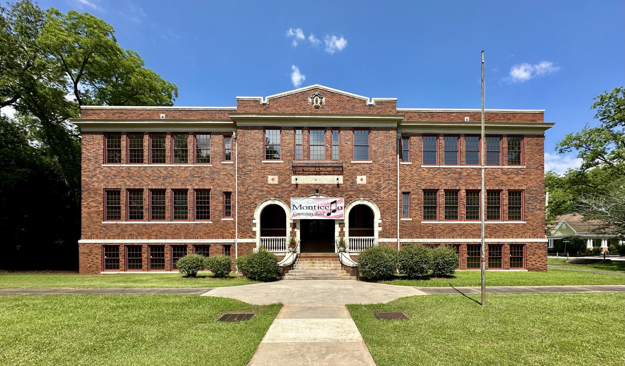 Thomas Persons Hall Monticello