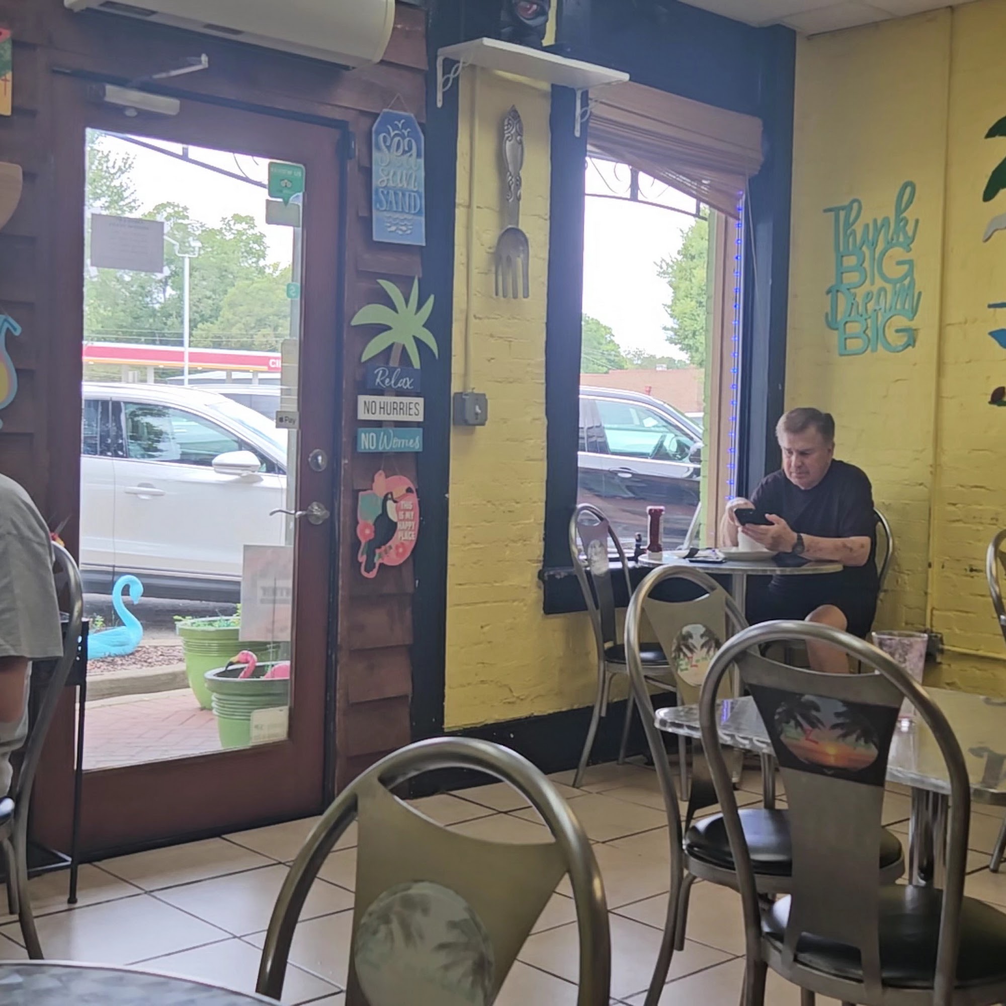 Eatz On The Corner Pine Mountain