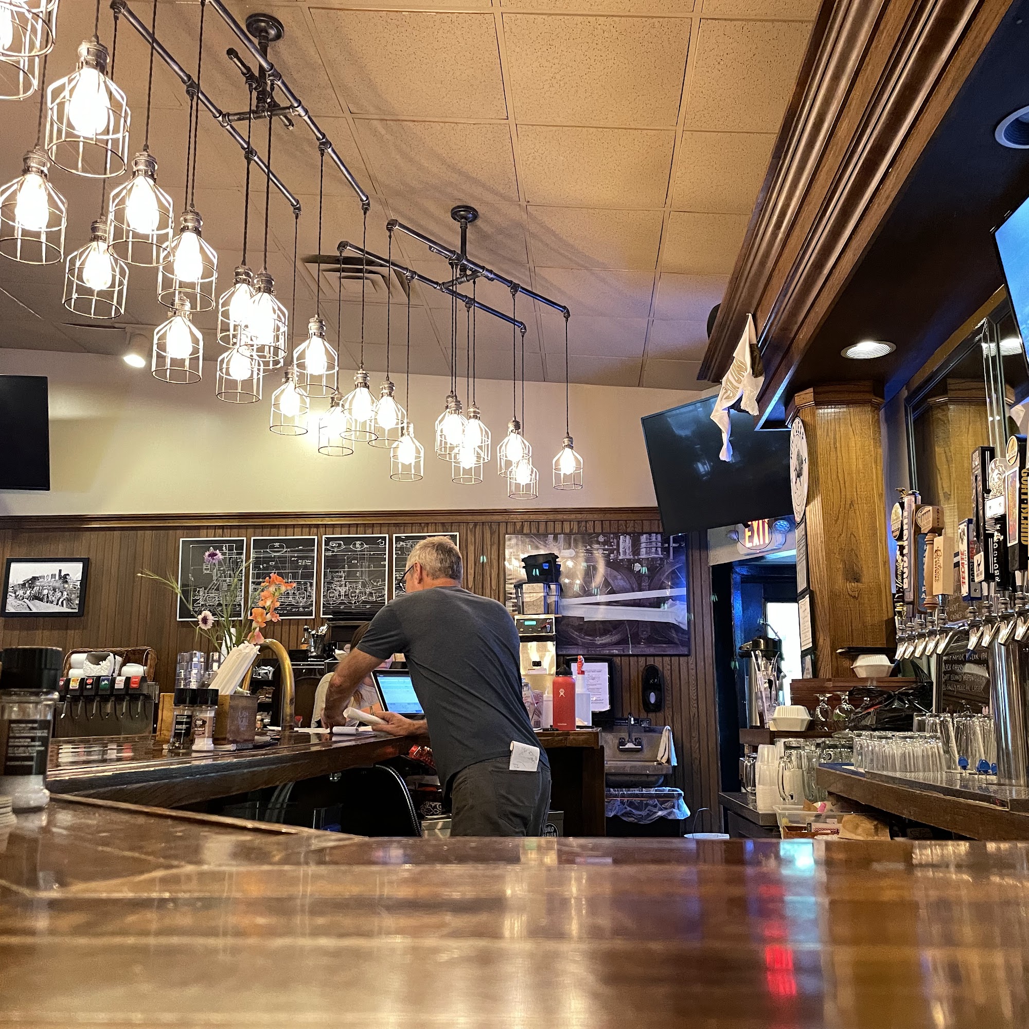 The Iron Horse Grill Pine Mountain