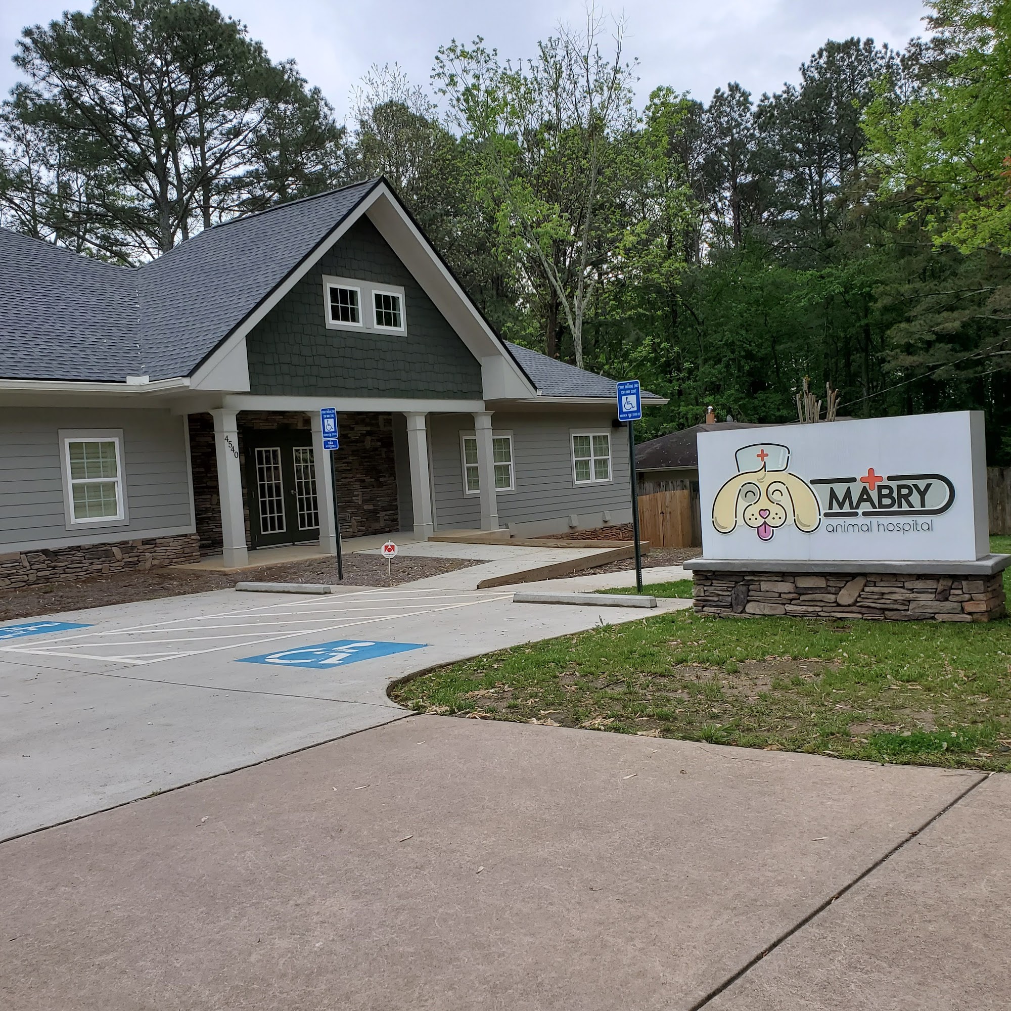 Mabry Animal Hospital Roswell