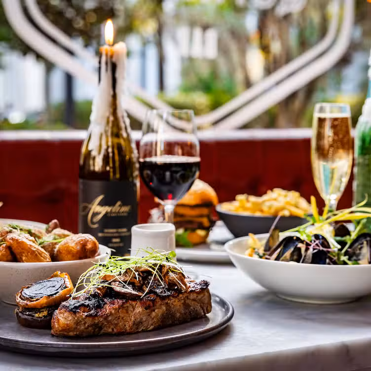 Photo credit: opentable