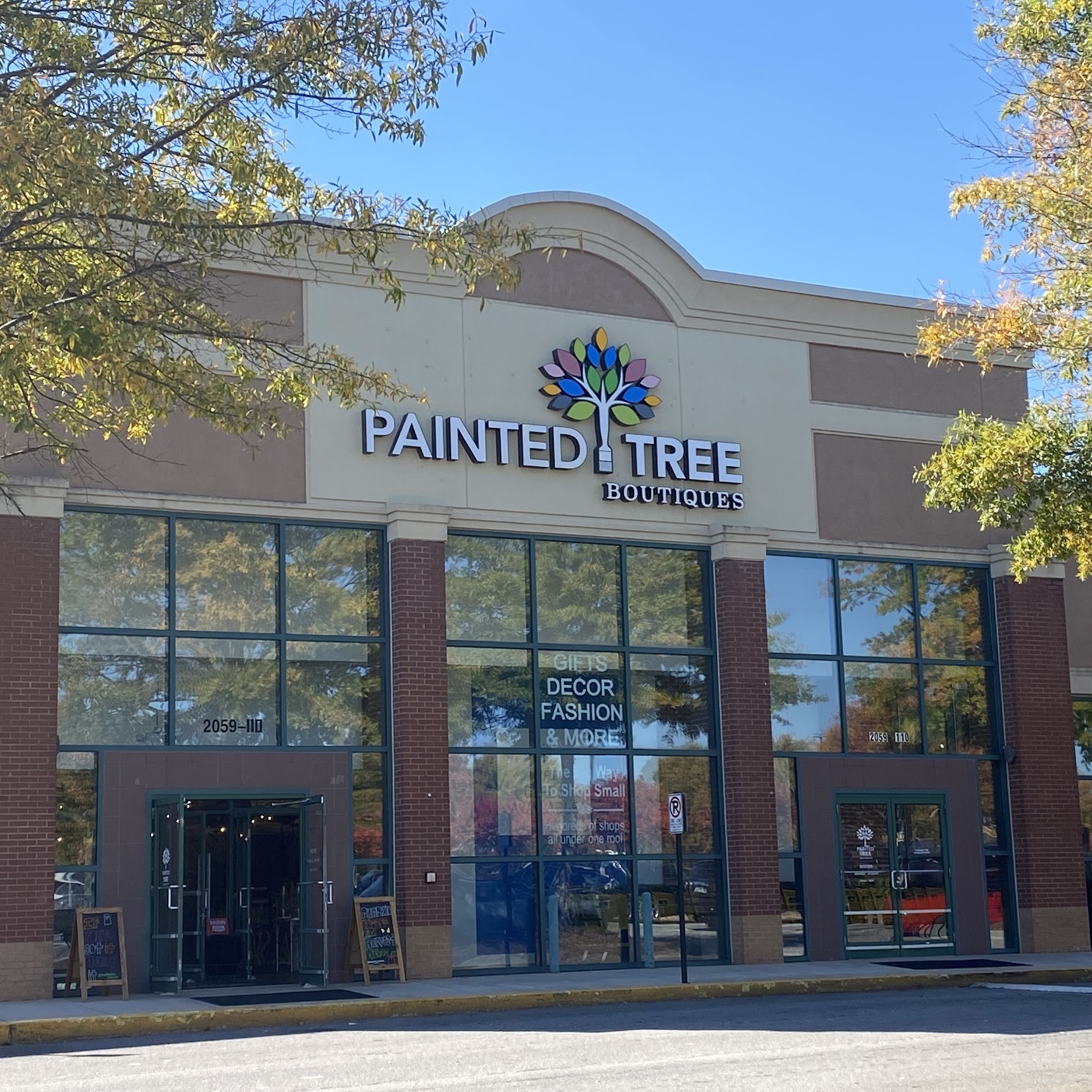 Painted Tree Boutiques - Snellville Snellville